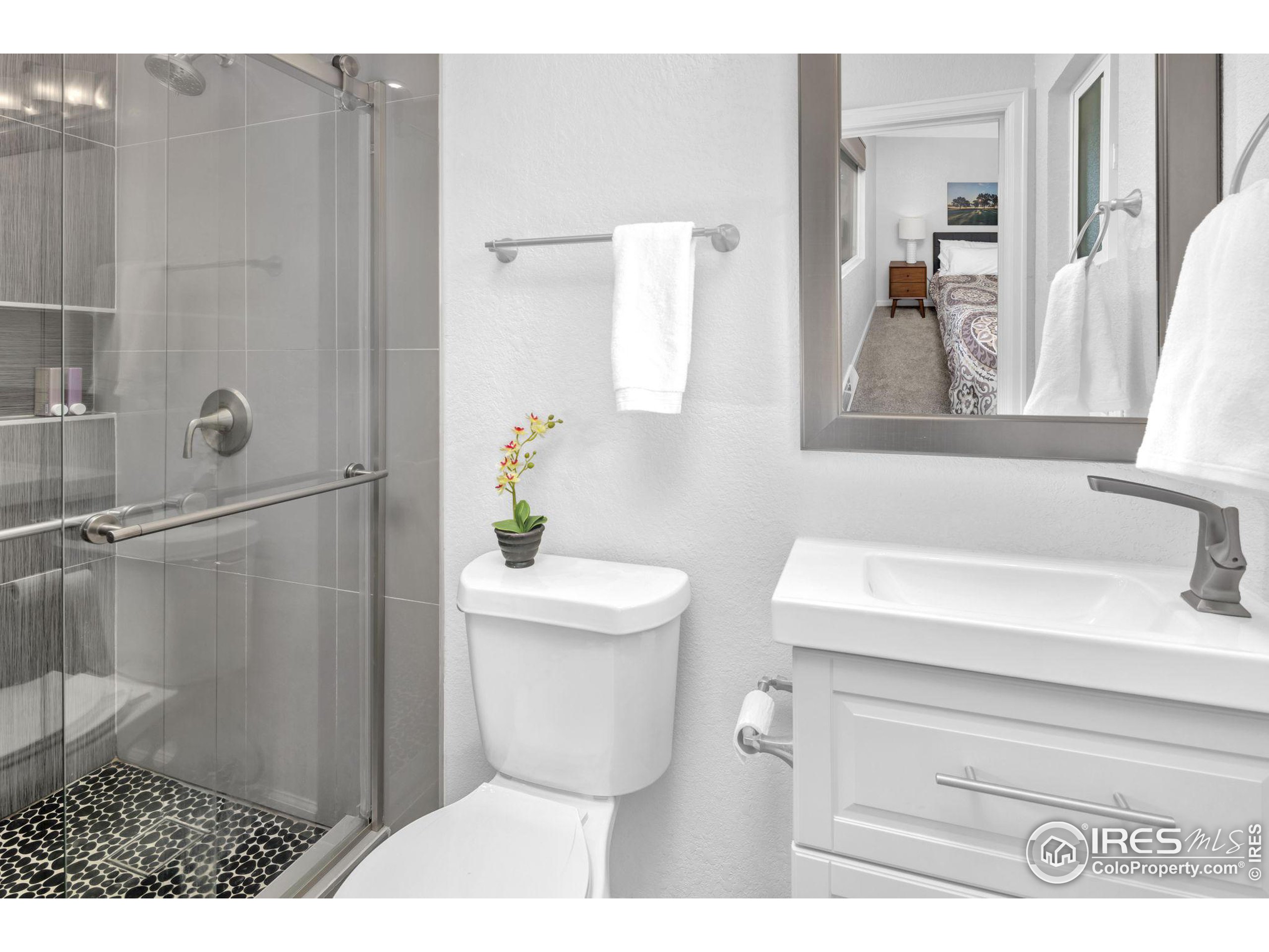 23 Sunset Cir