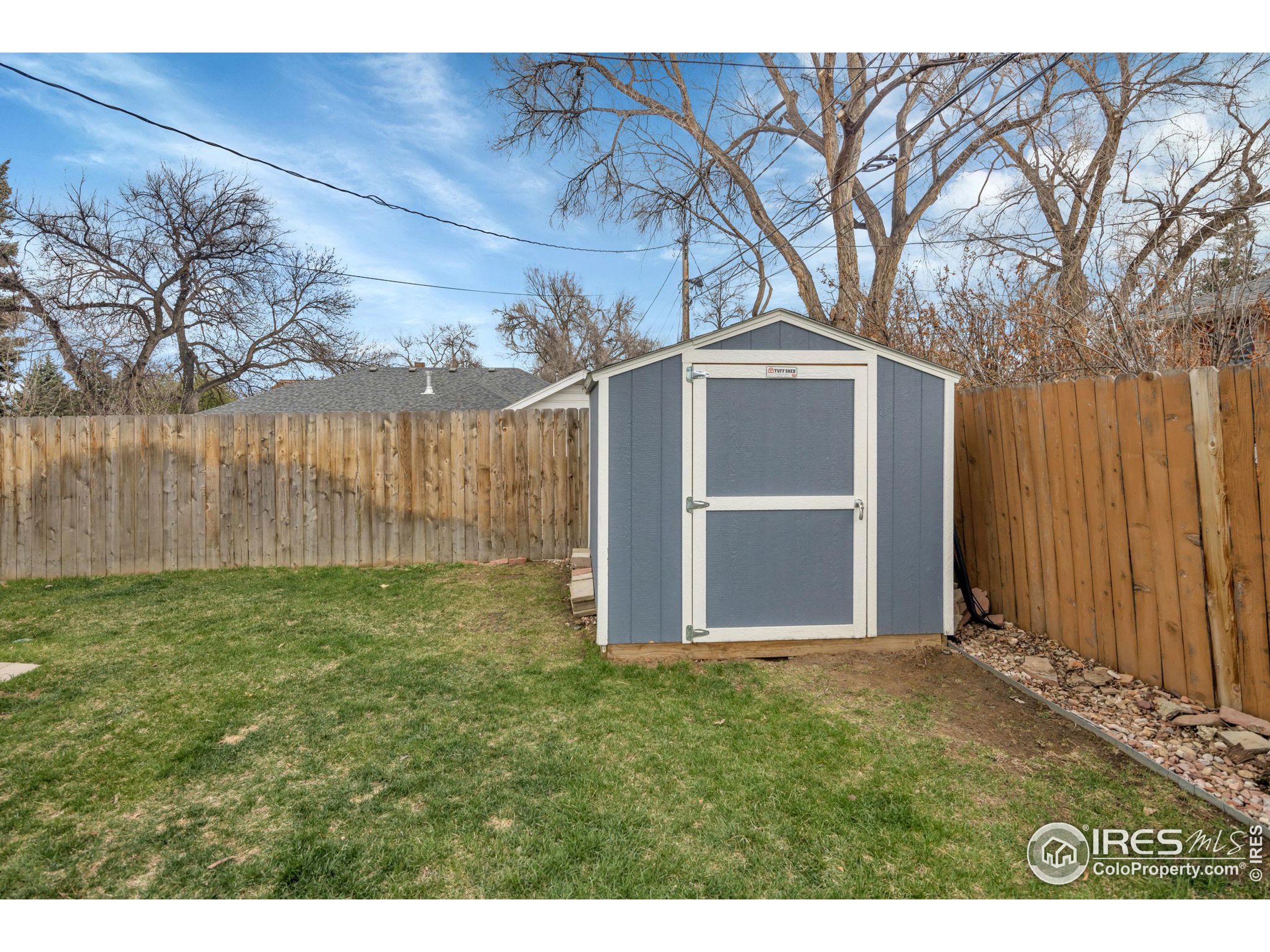 23 Sunset Cir