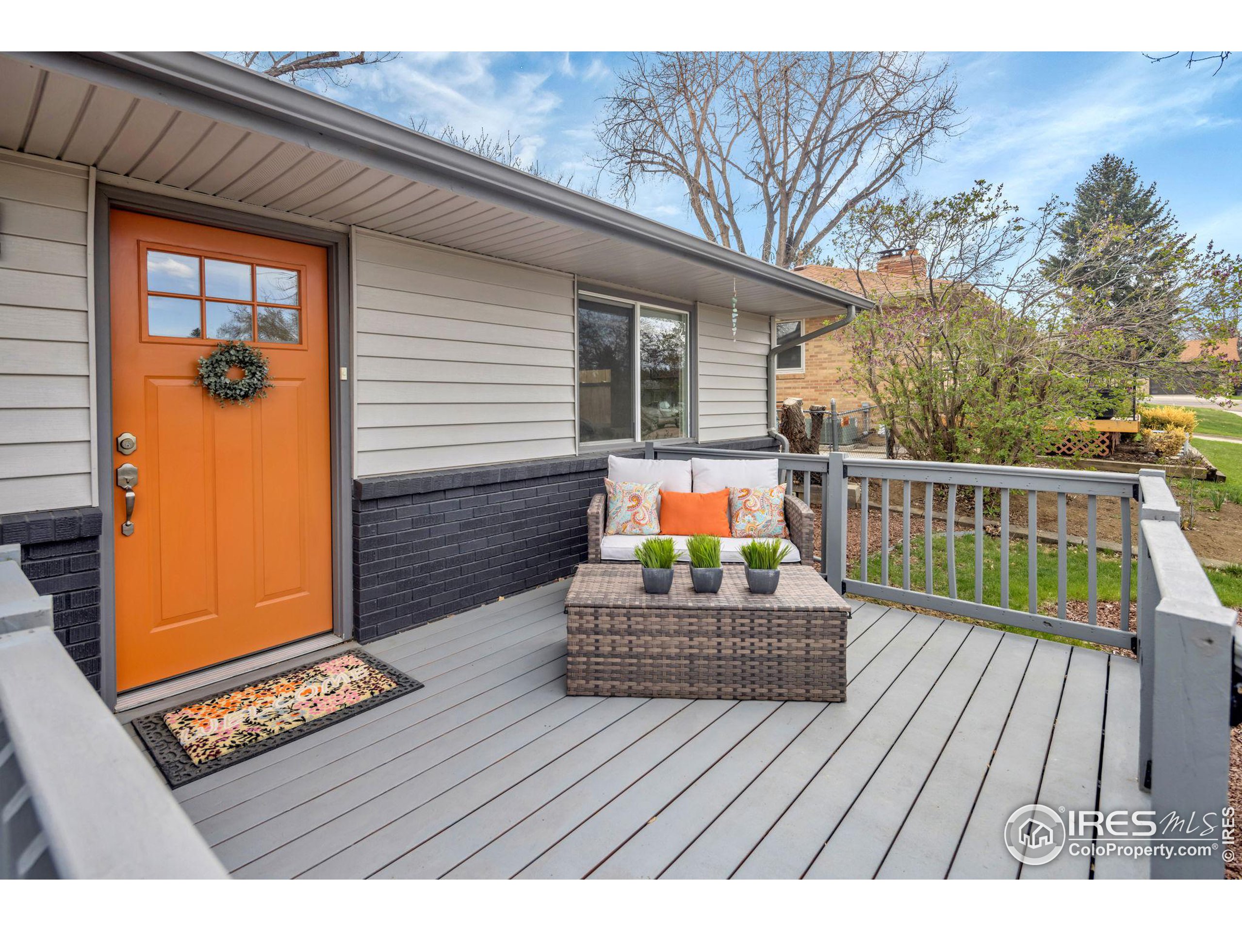 23 Sunset Cir