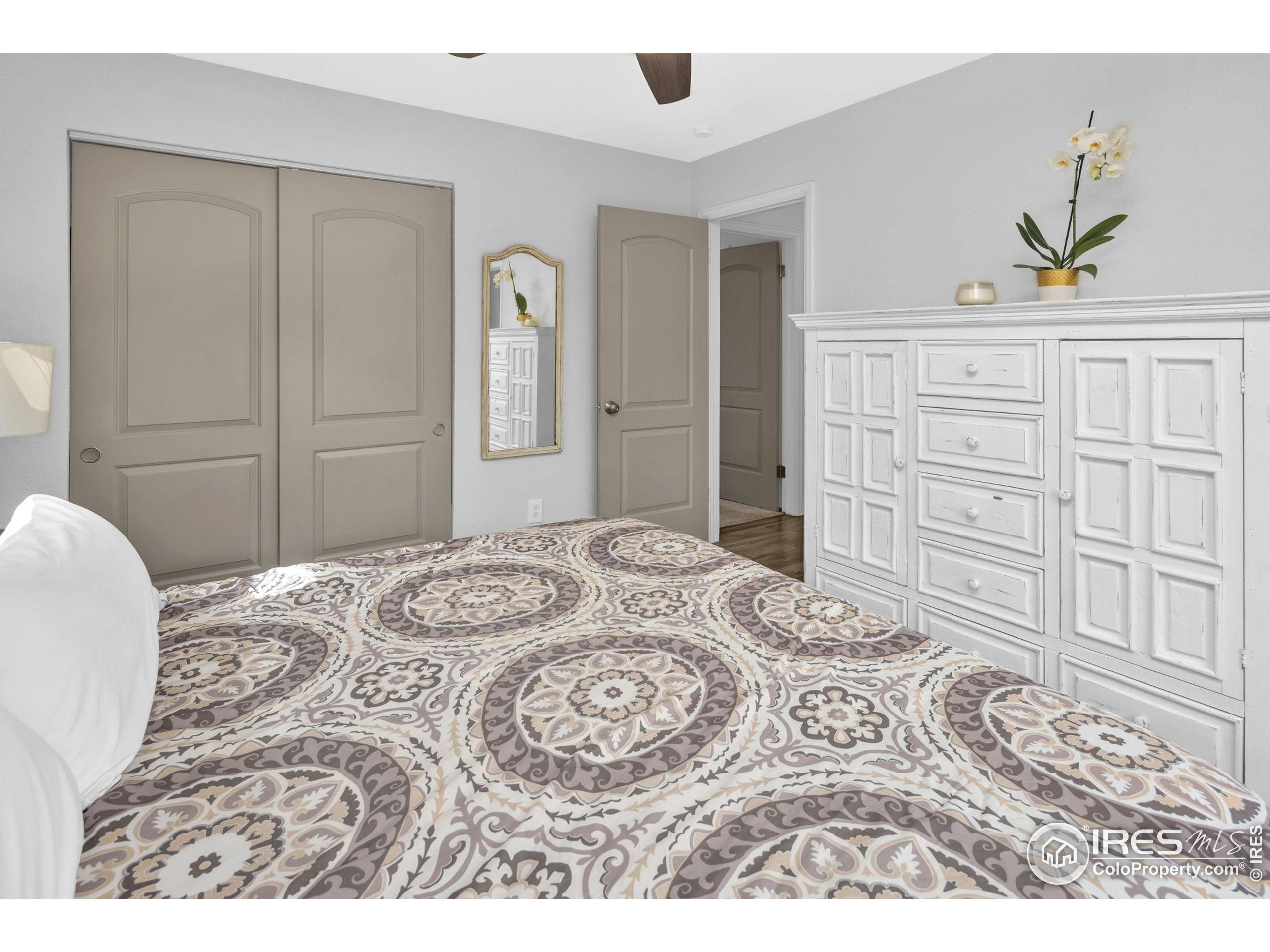 23 Sunset Cir