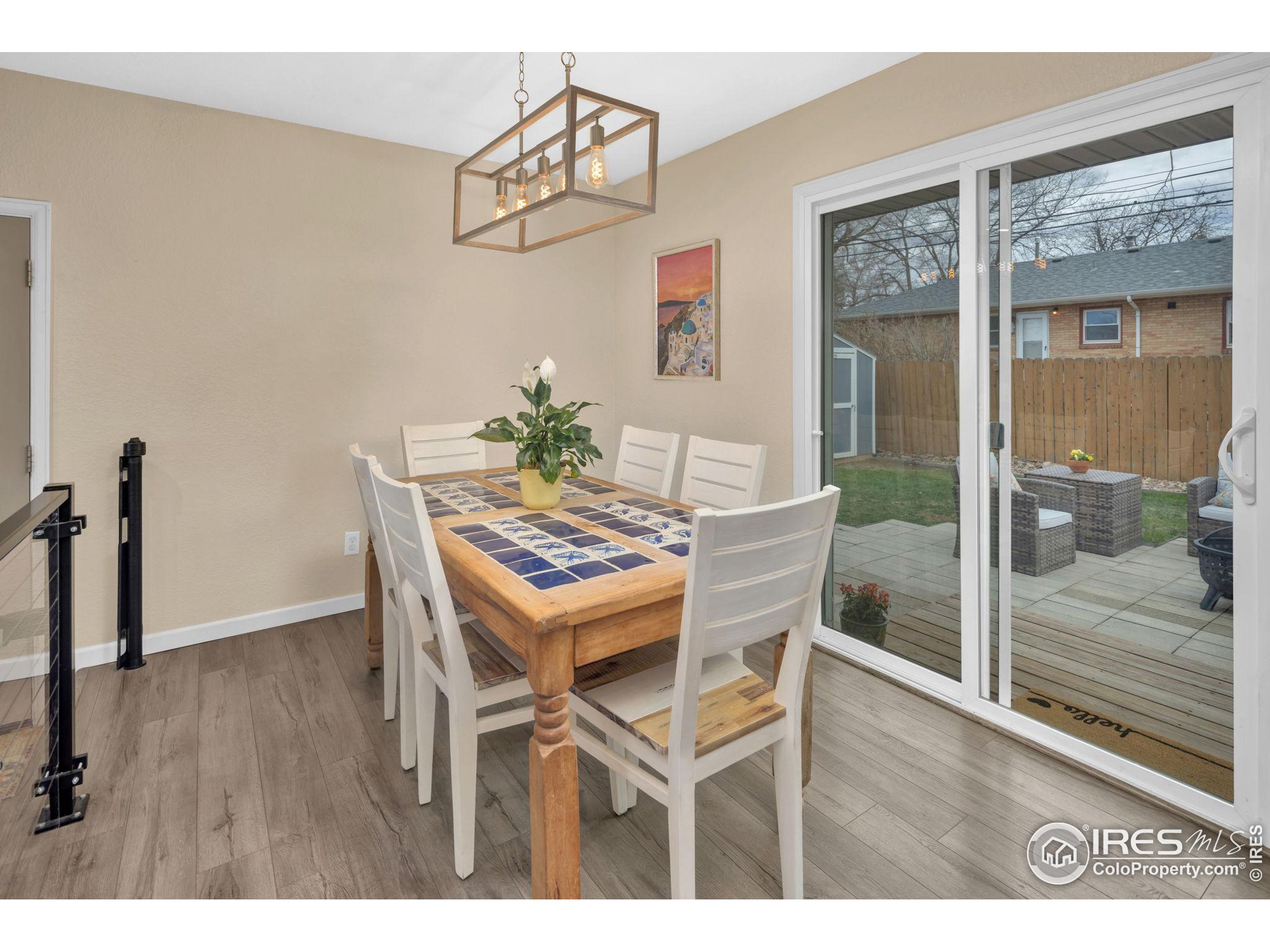 23 Sunset Cir