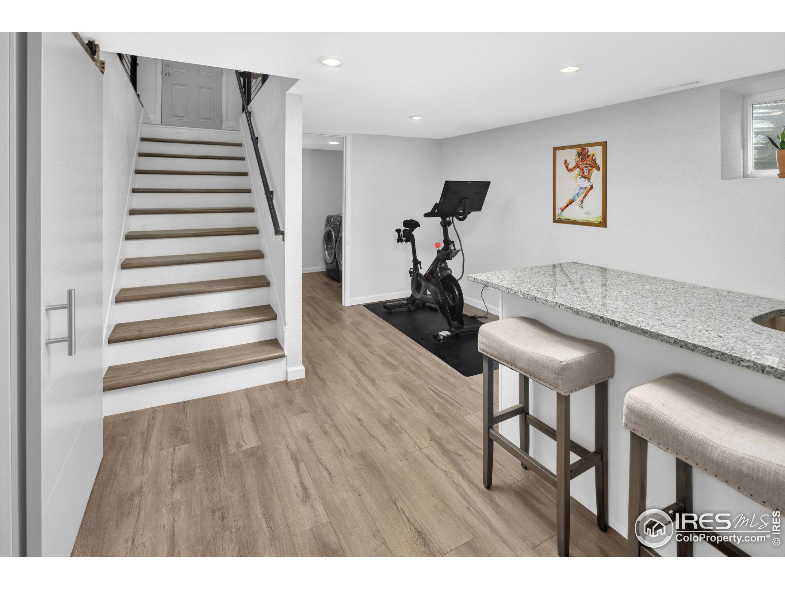 23 Sunset Cir