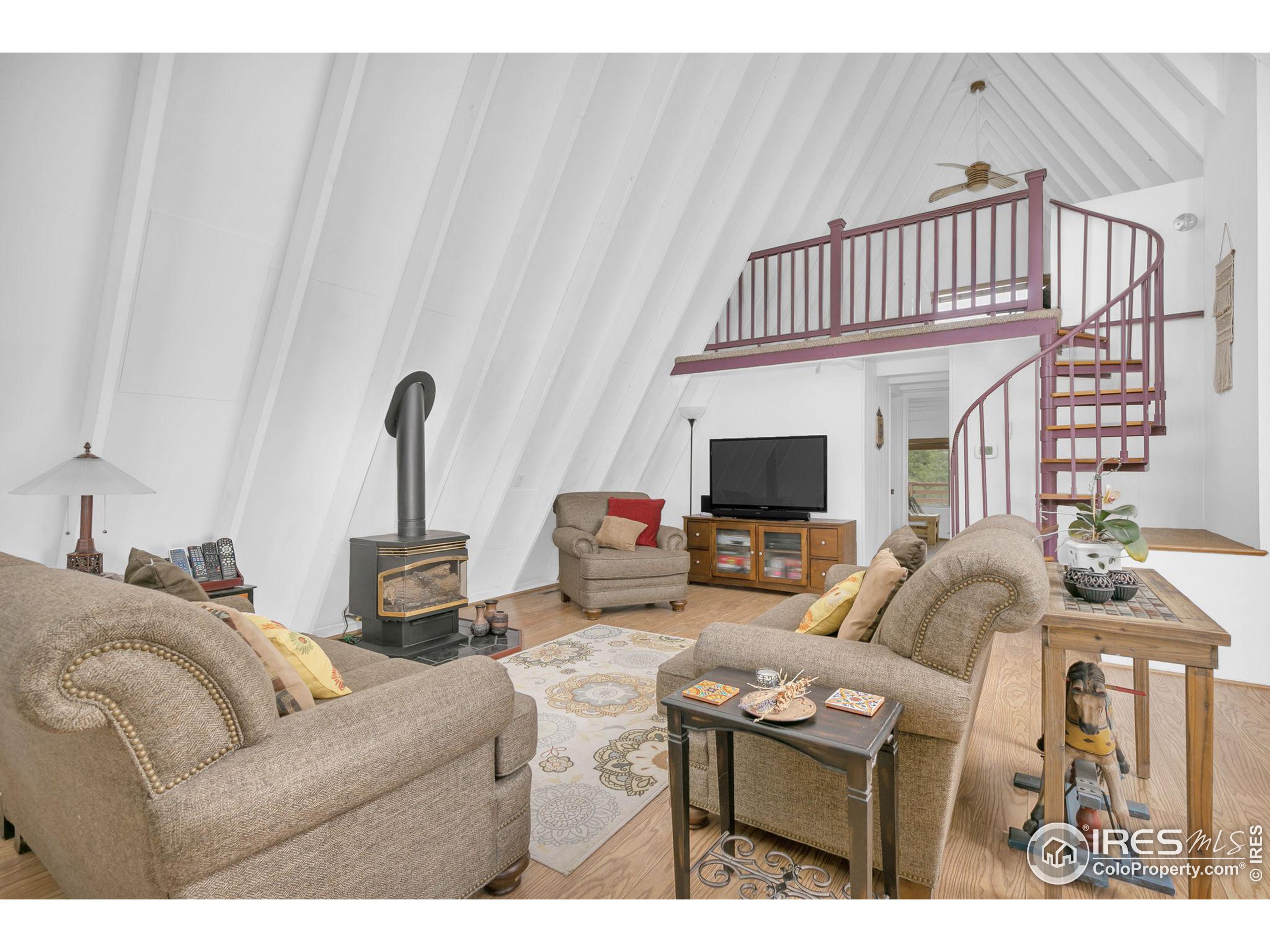 171 Greenwood Dr