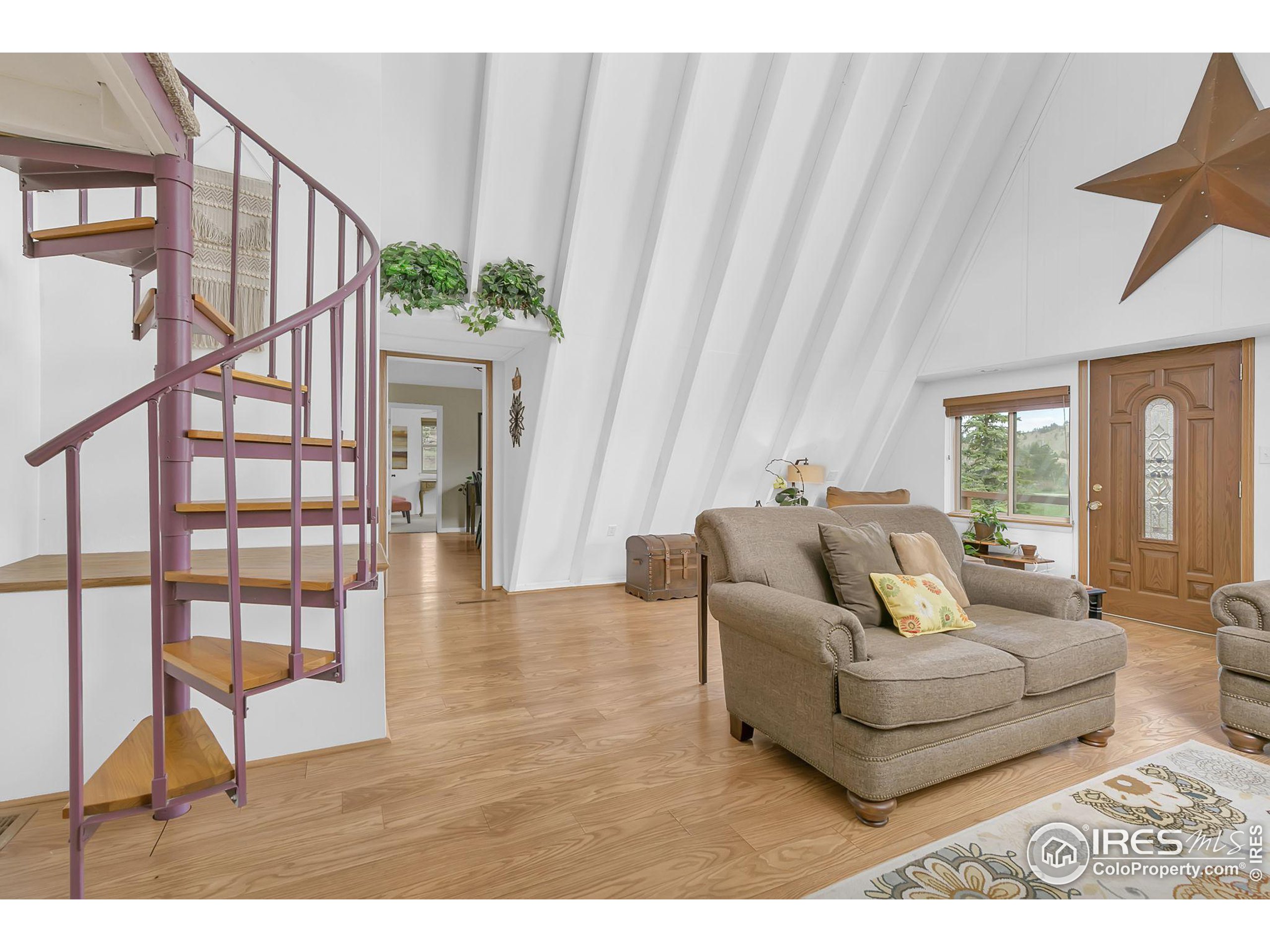 171 Greenwood Dr