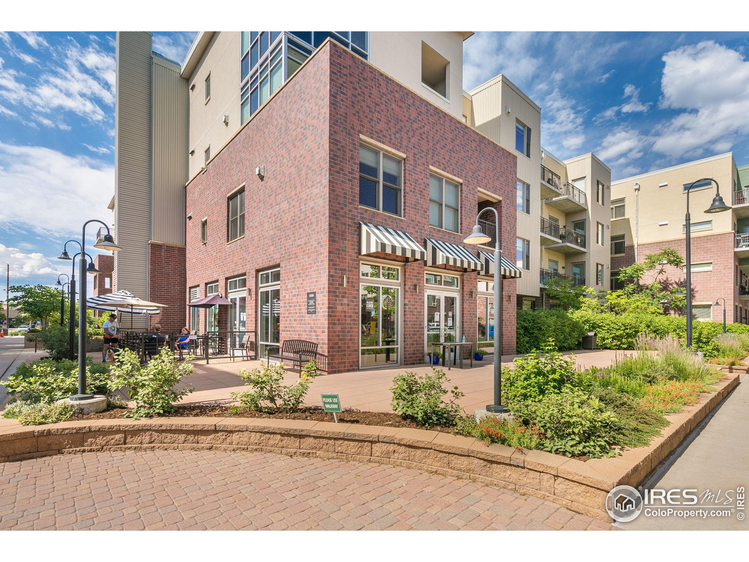 3301 Arapahoe Ave E-305