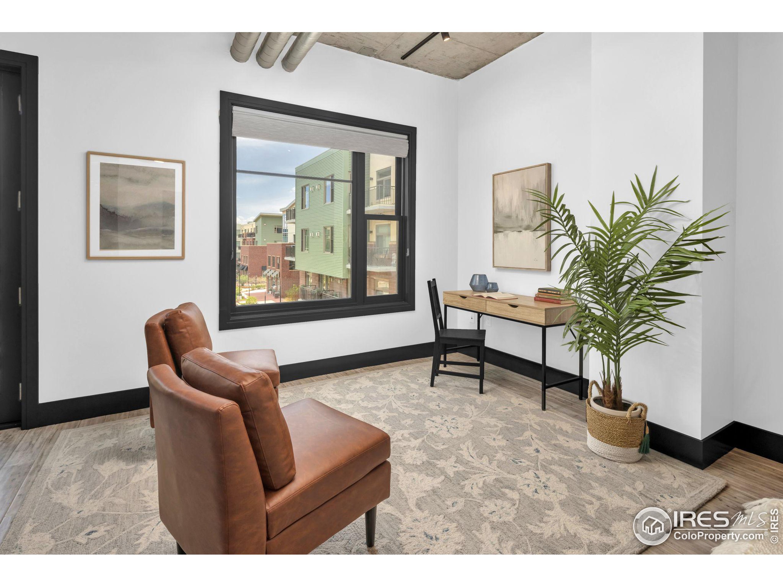 3301 Arapahoe Ave E-305