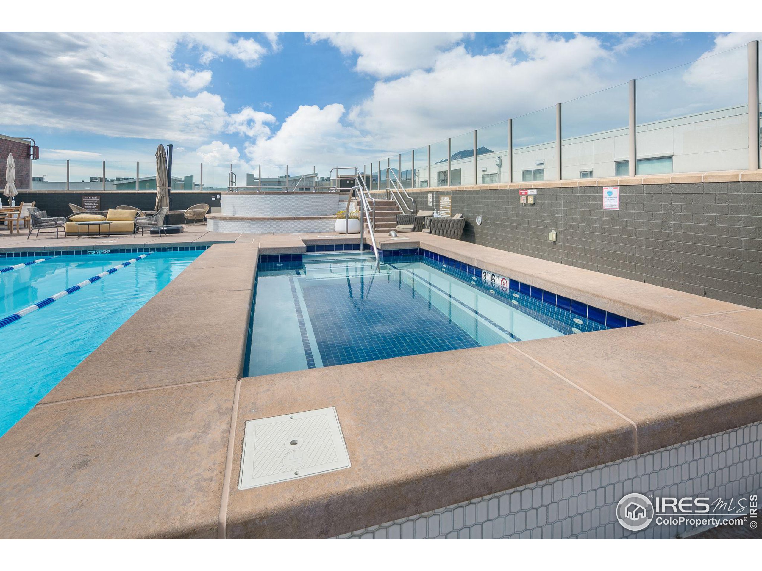 3301 Arapahoe Ave E-305