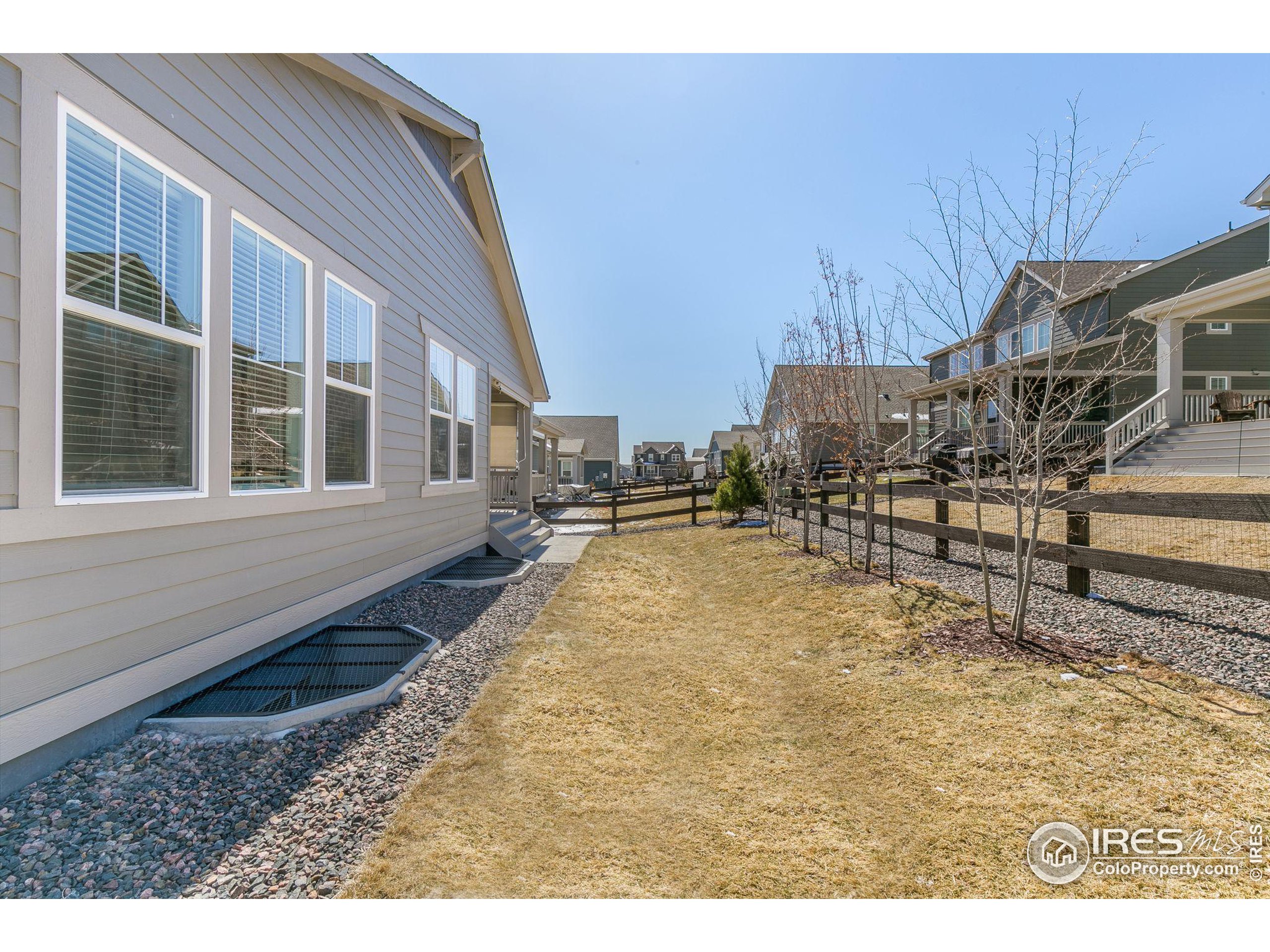 1586 Hudson Dr