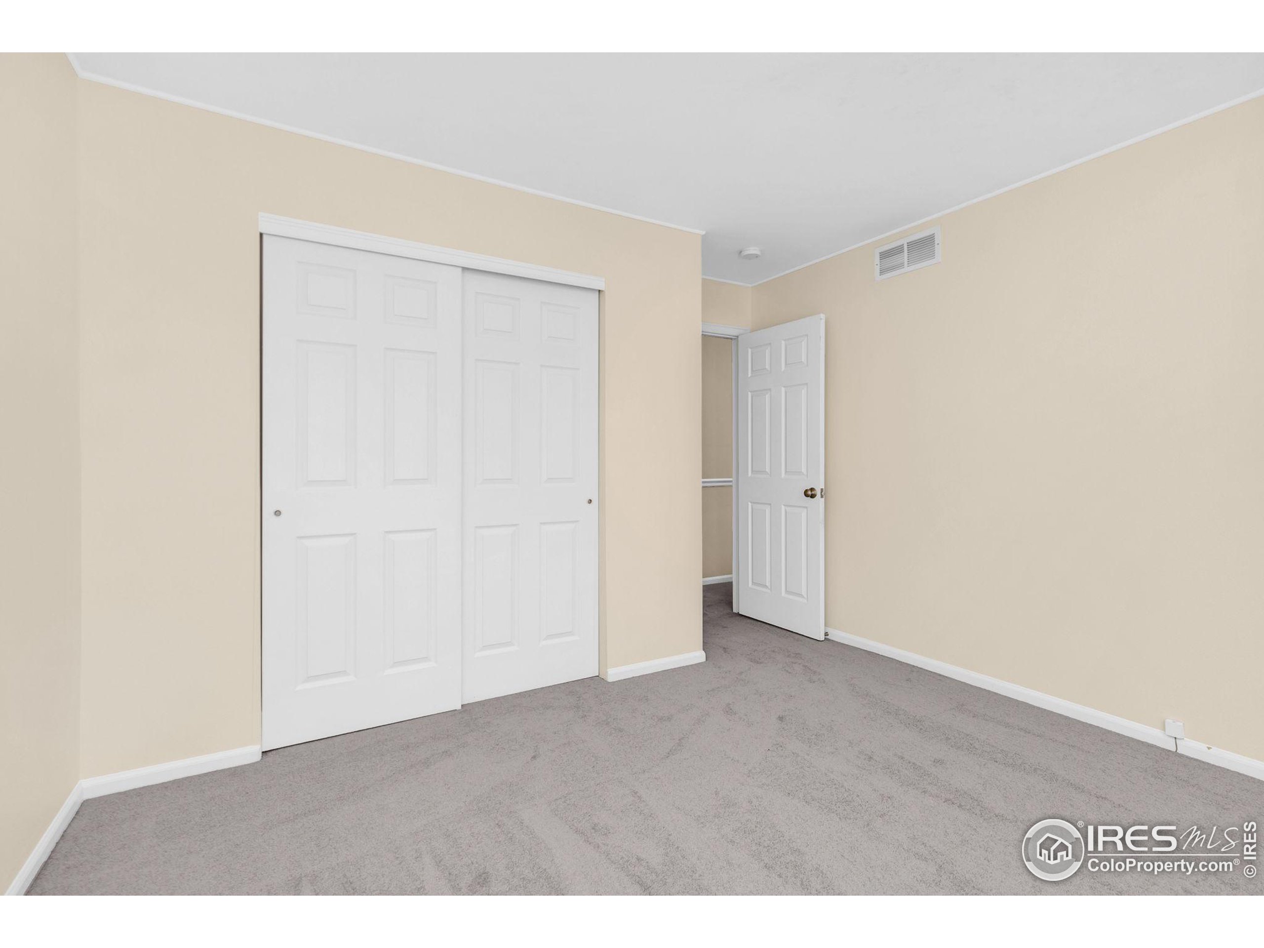 534 W Cactus Ct