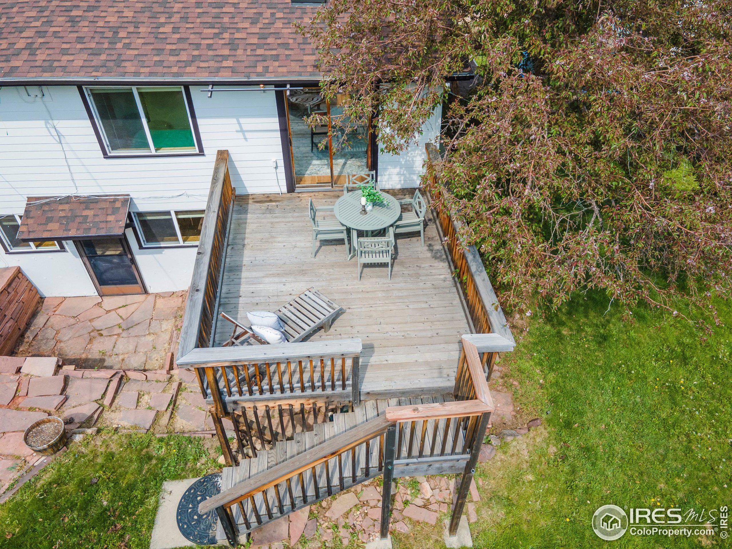 4445 Squires Cir