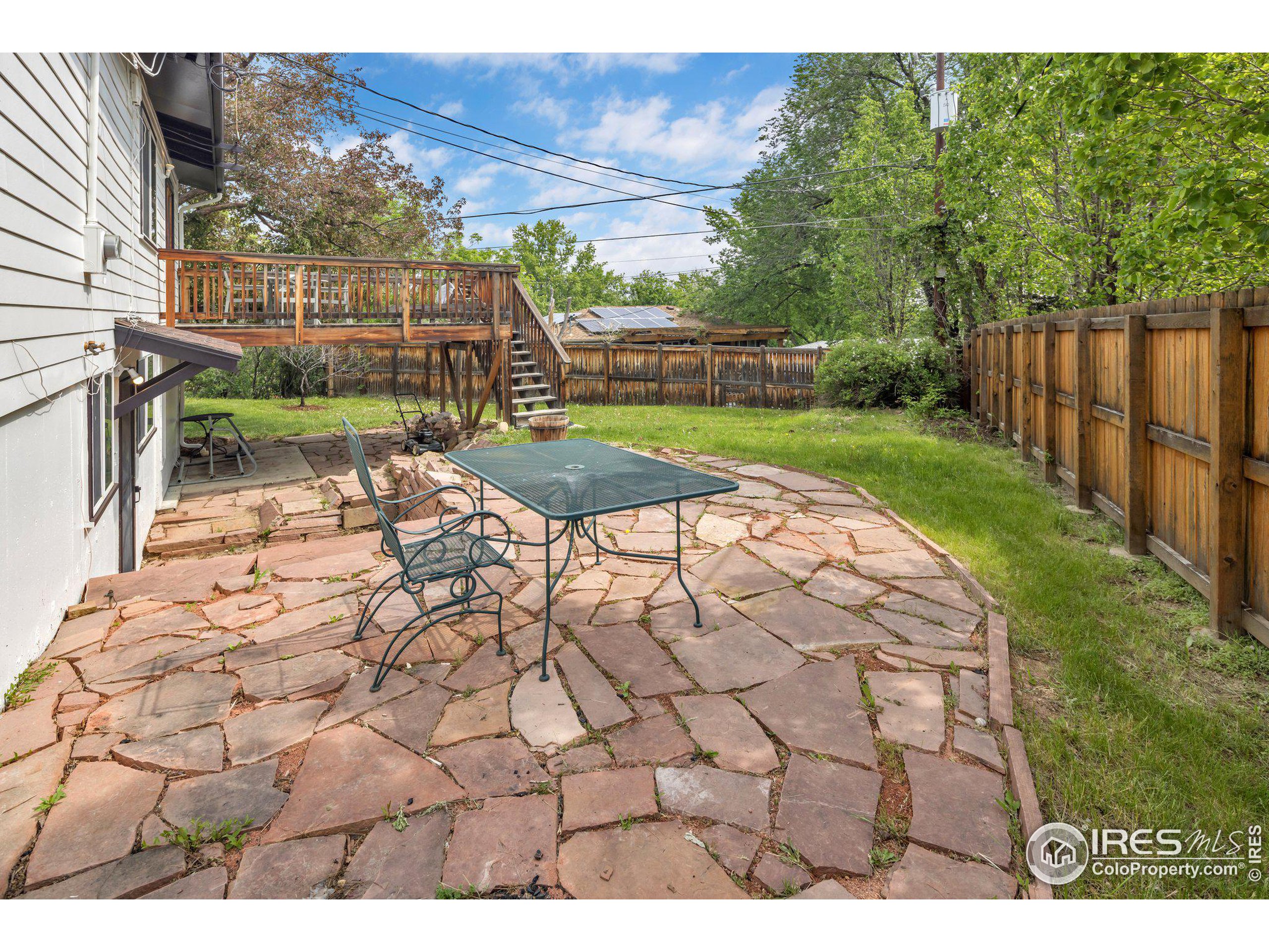 4445 Squires Cir