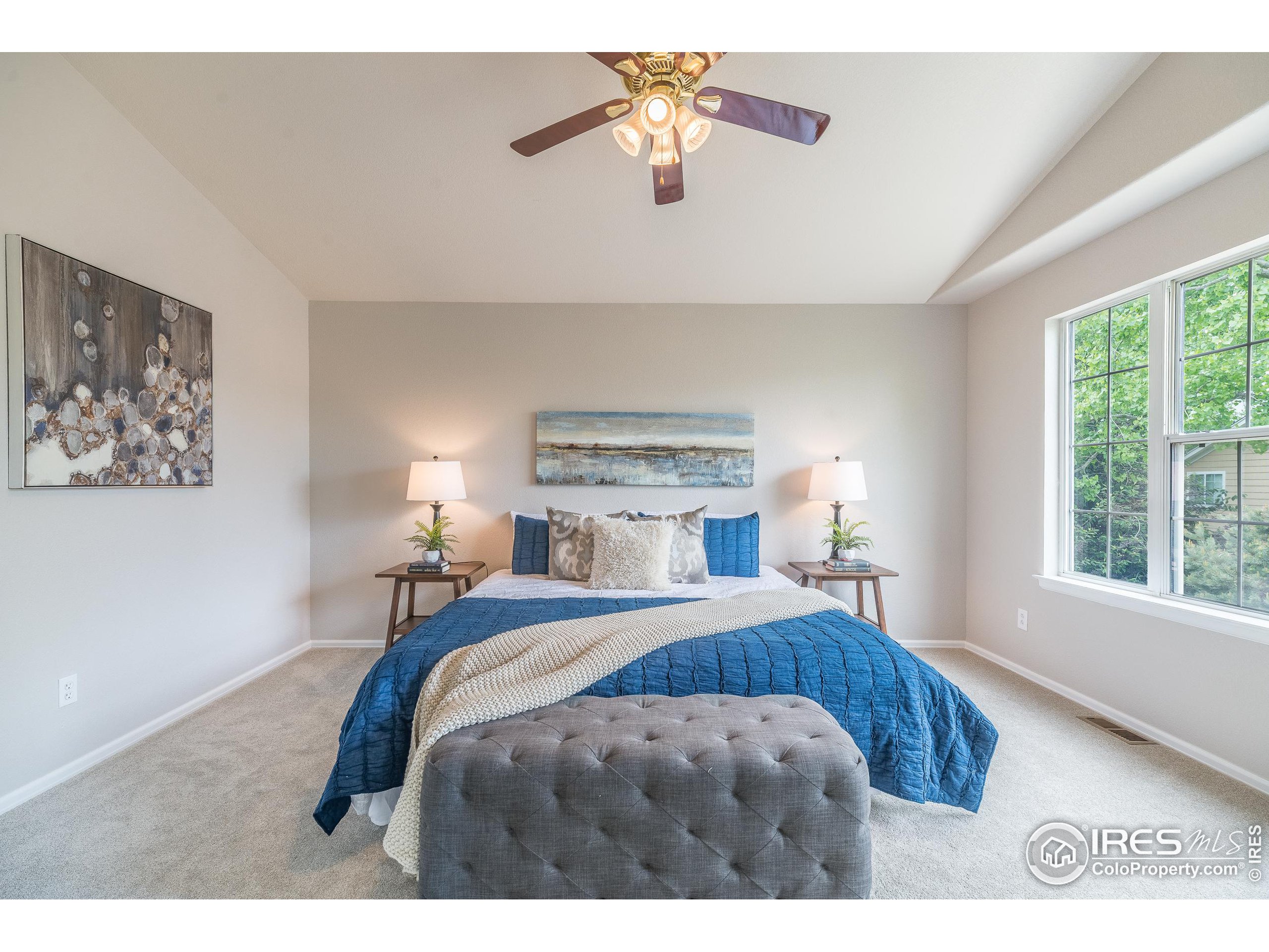 438 Pinewood Cir