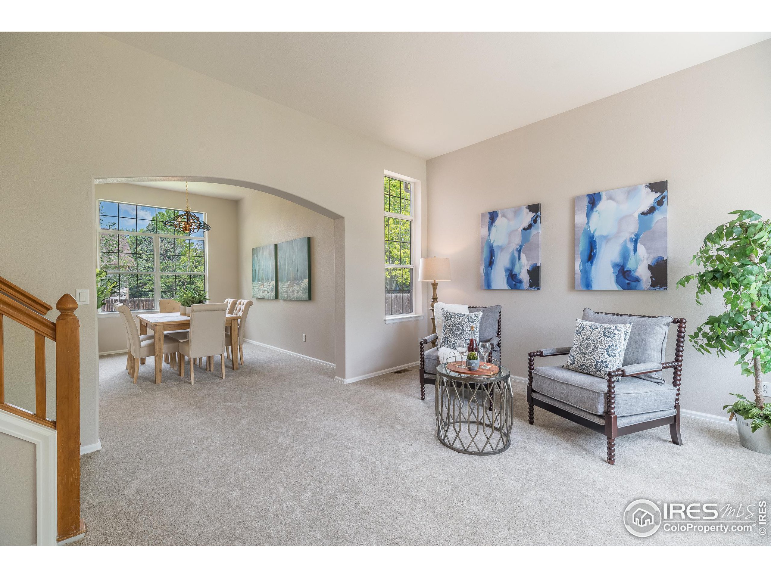 438 Pinewood Cir