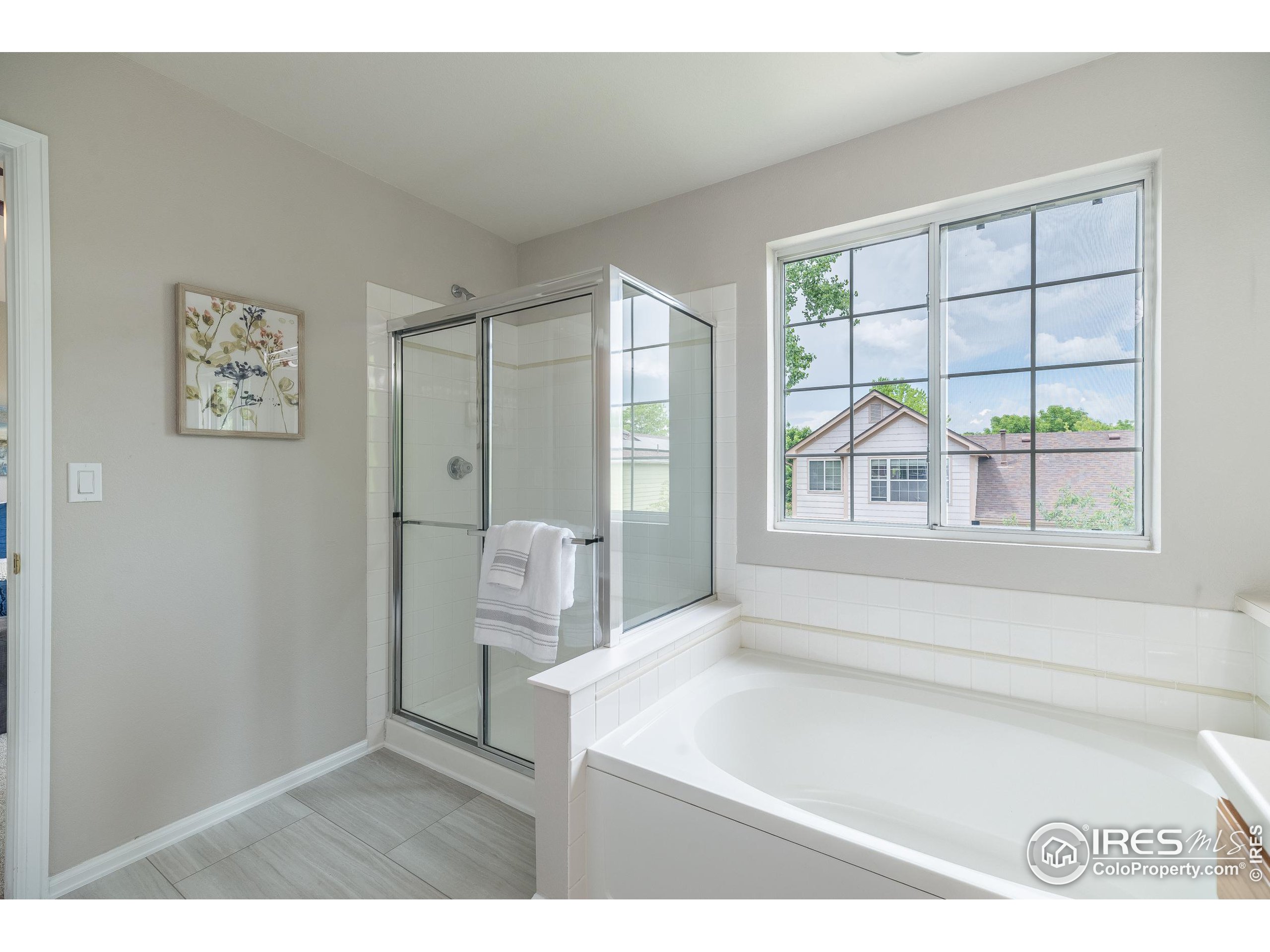 438 Pinewood Cir