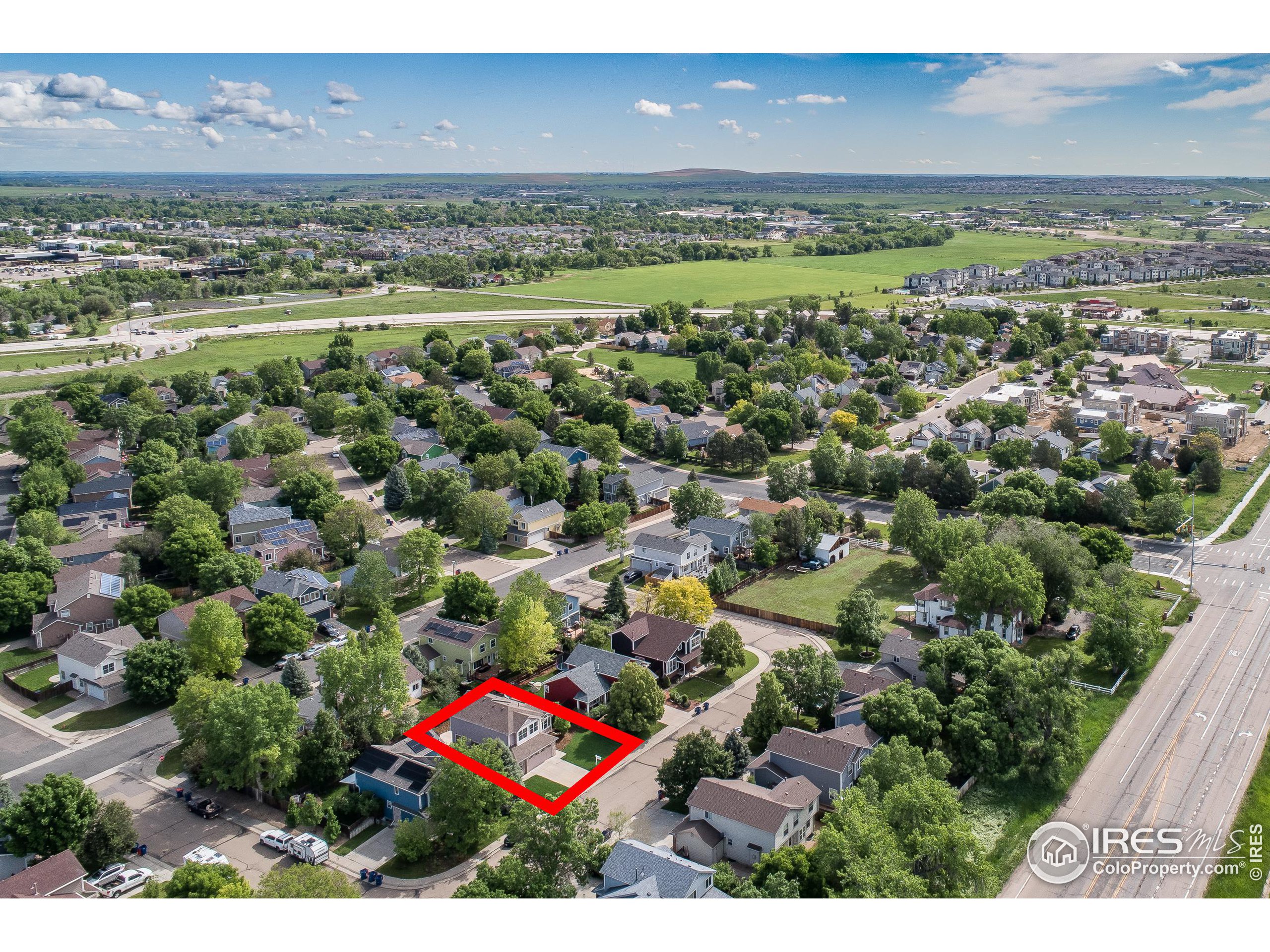 438 Pinewood Cir