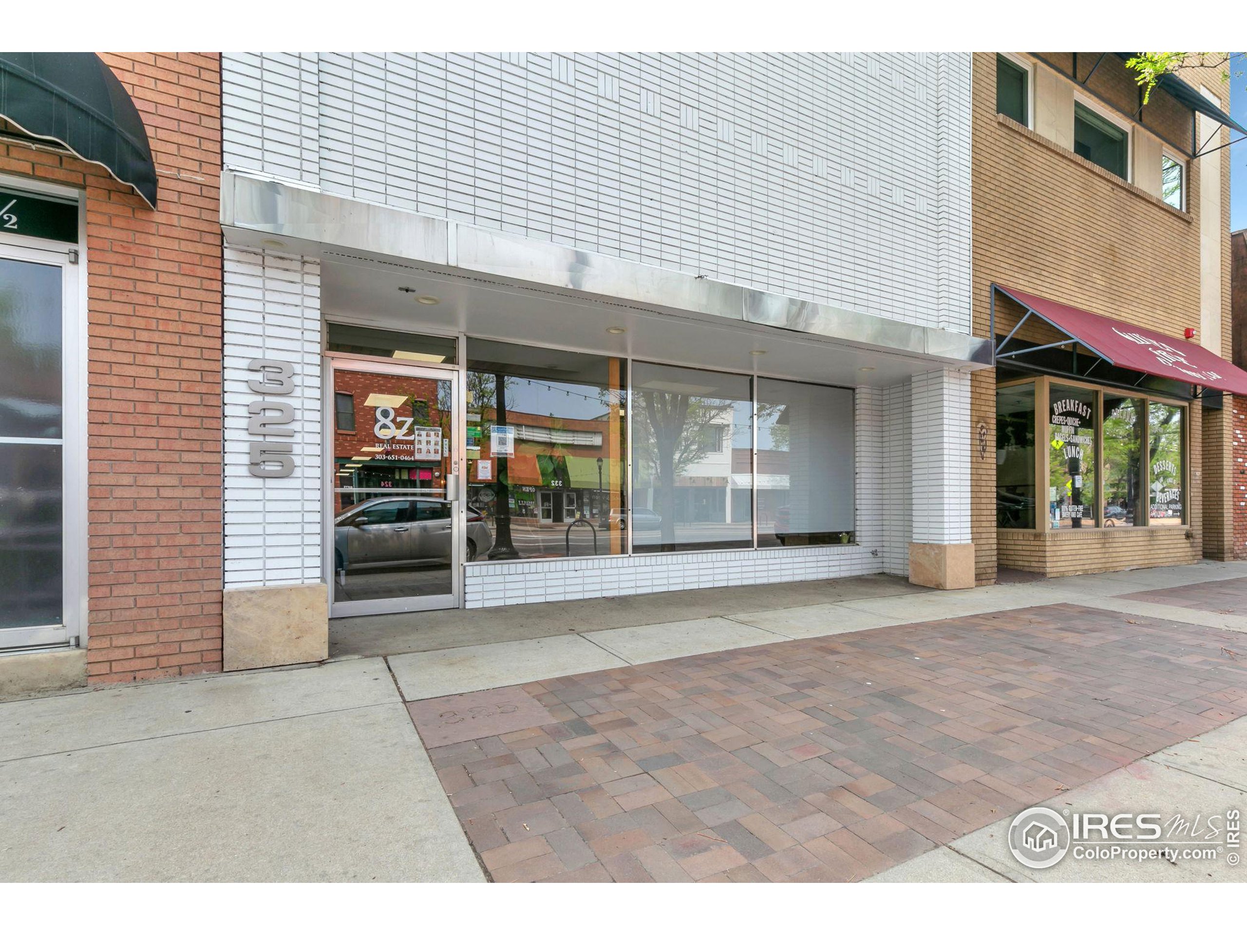 325 Main St