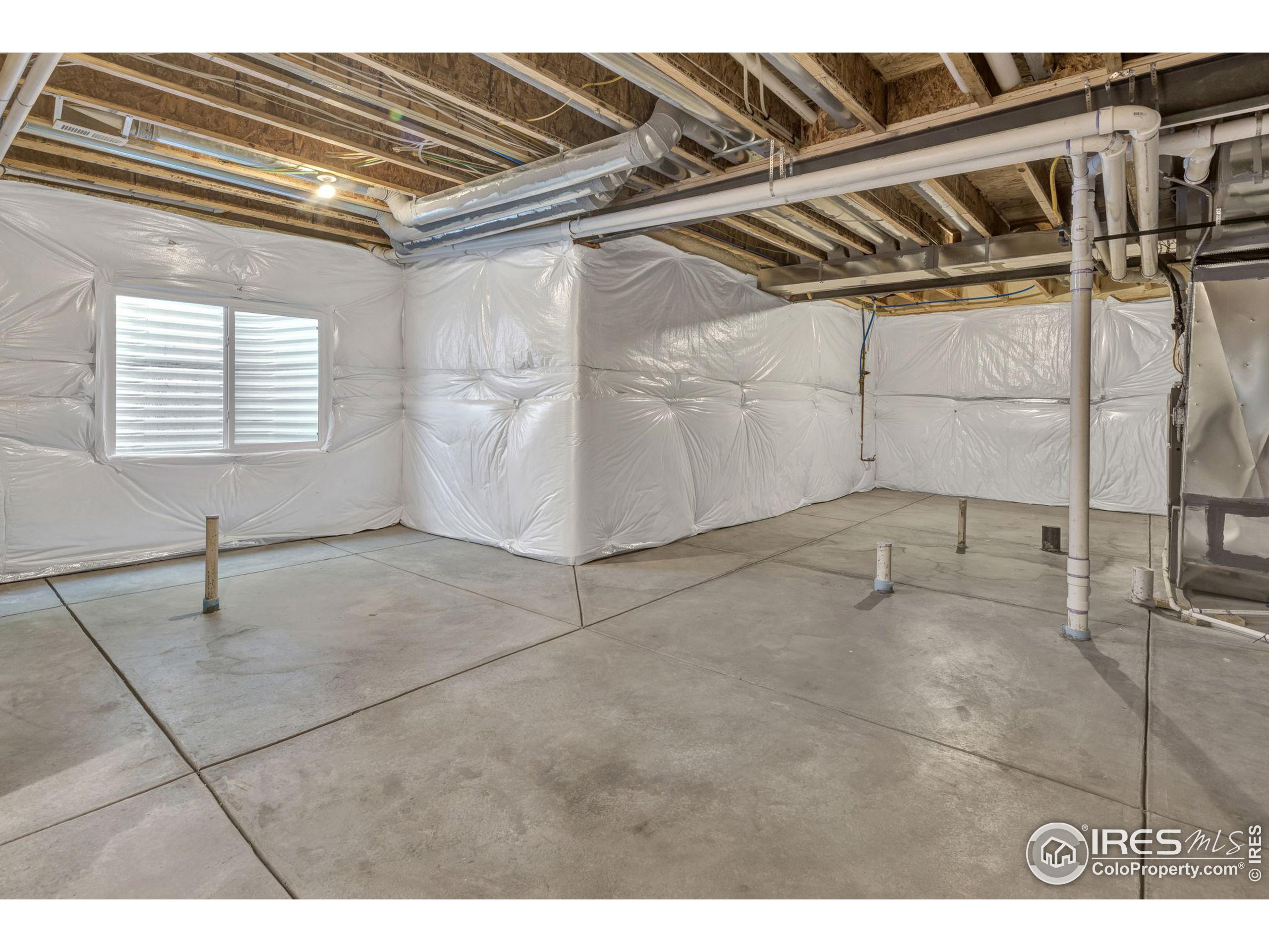 5820 Rendezvous Pkwy