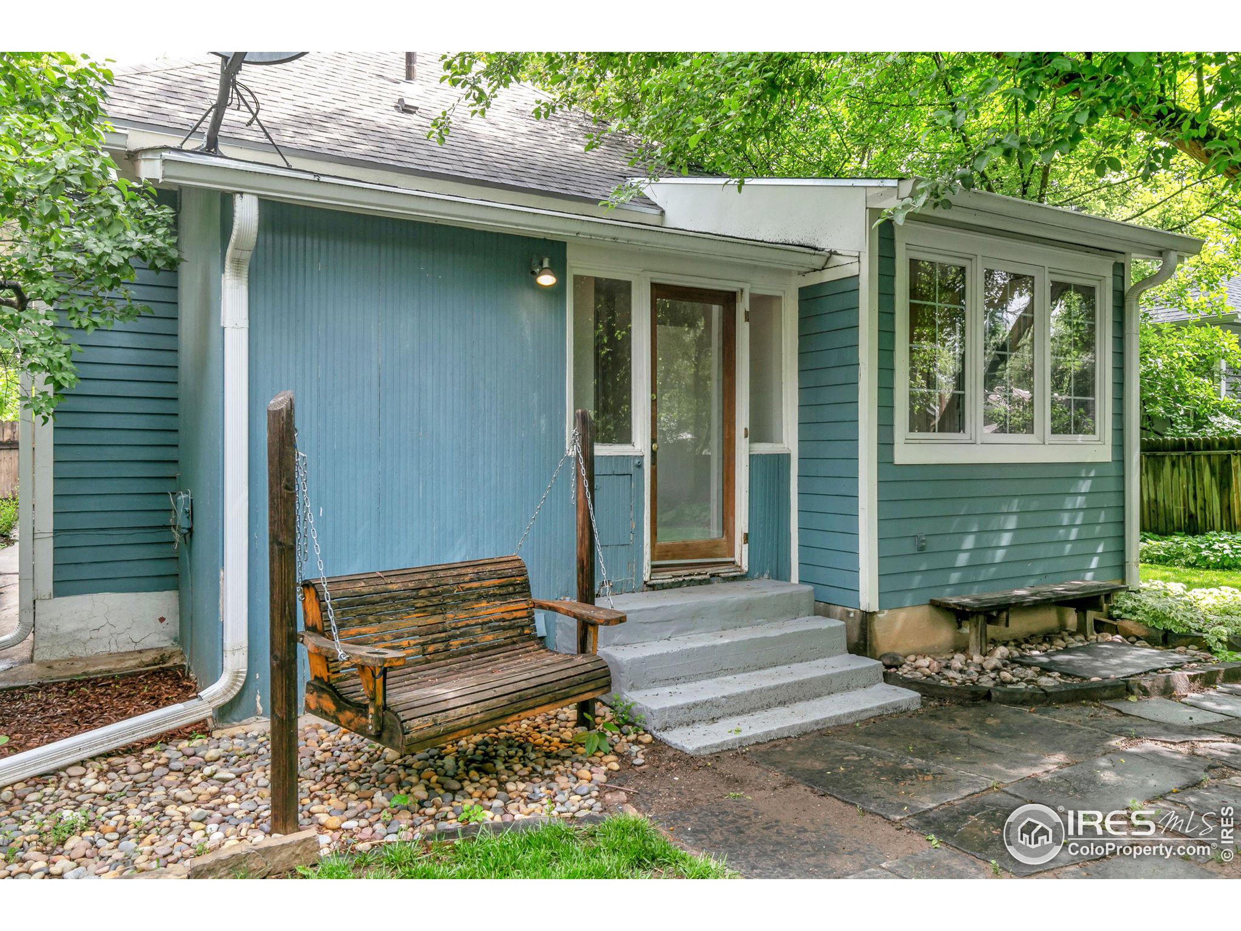 1117 Laporte Ave