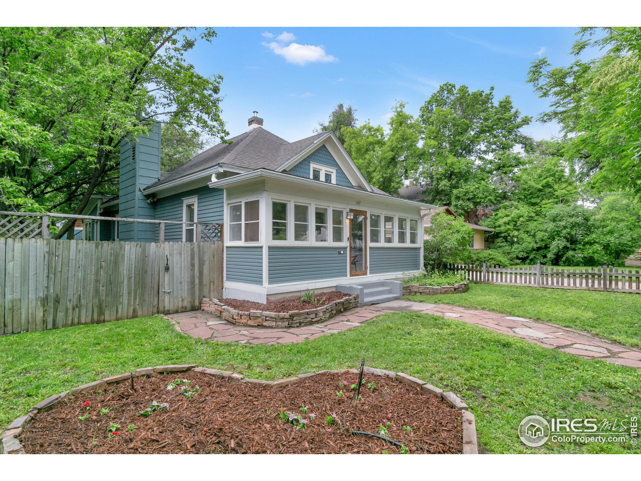 1117 Laporte Ave