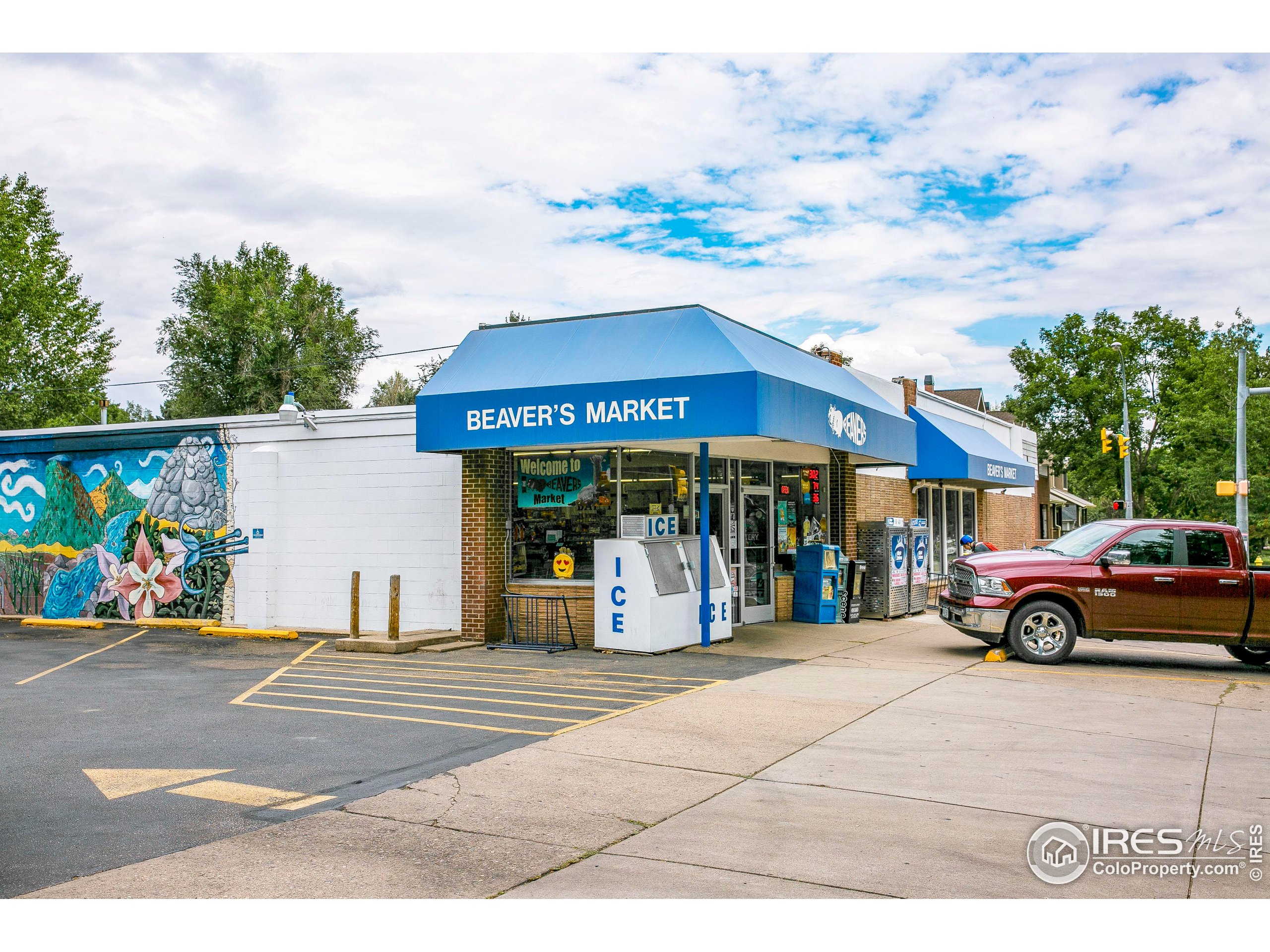 1117 Laporte Ave