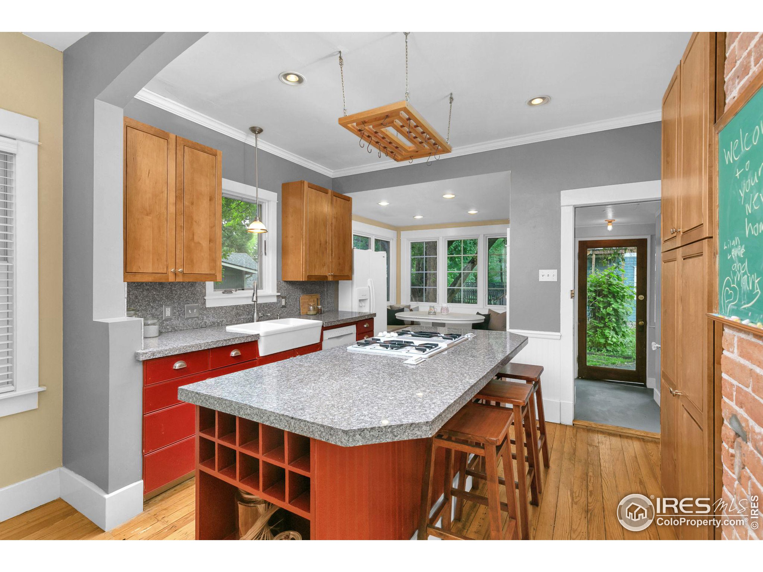1117 Laporte Ave