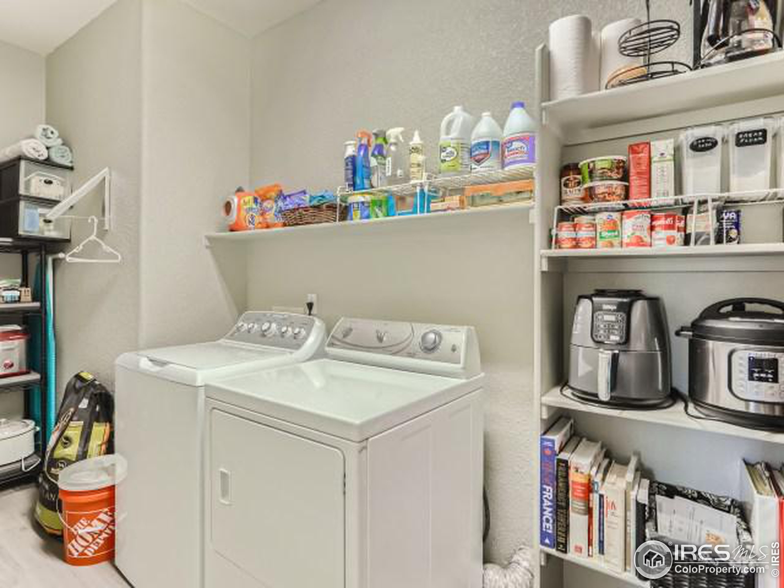 1012 Sonoma Cir 5-C