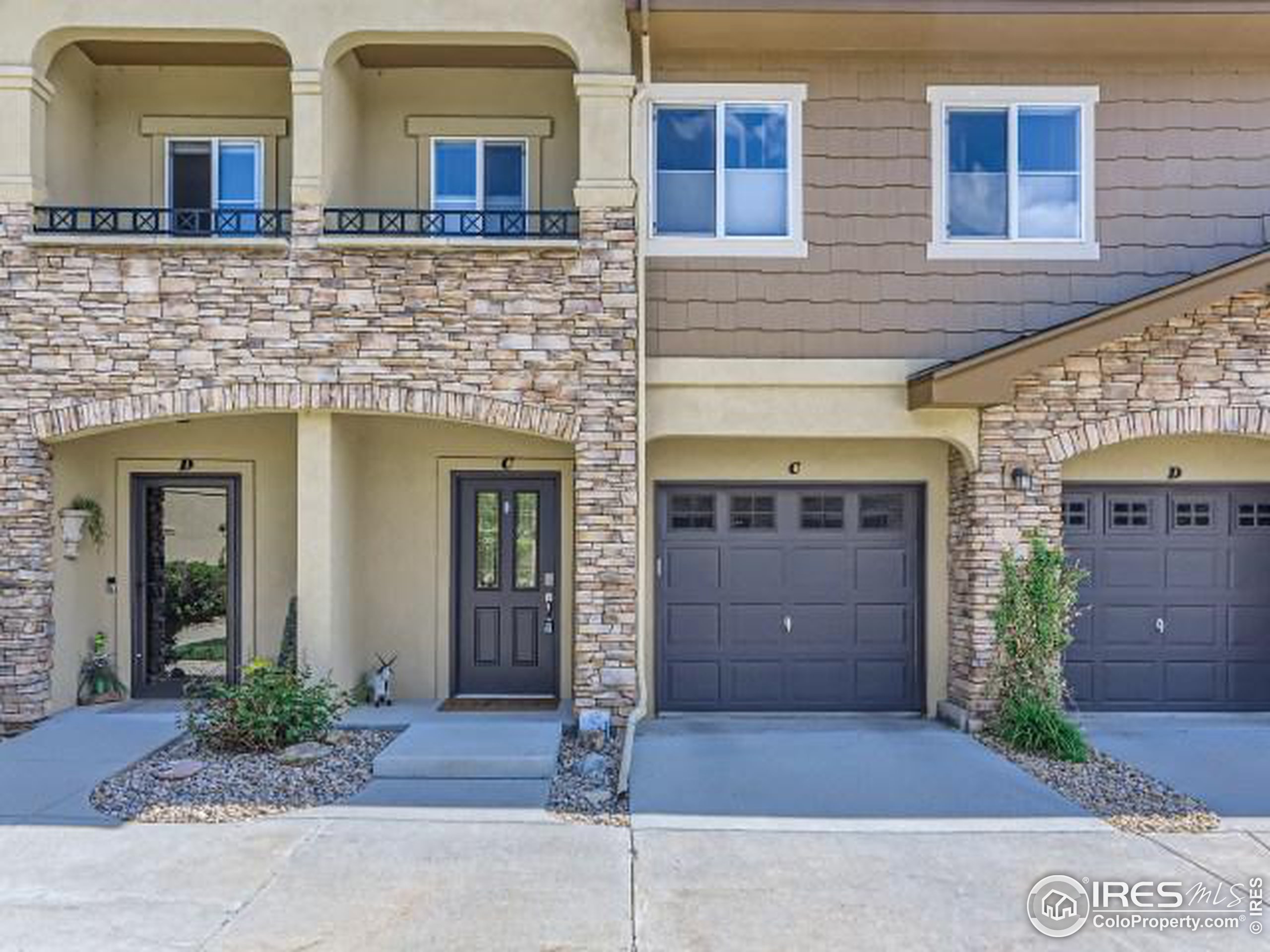 1012 Sonoma Cir 5-C