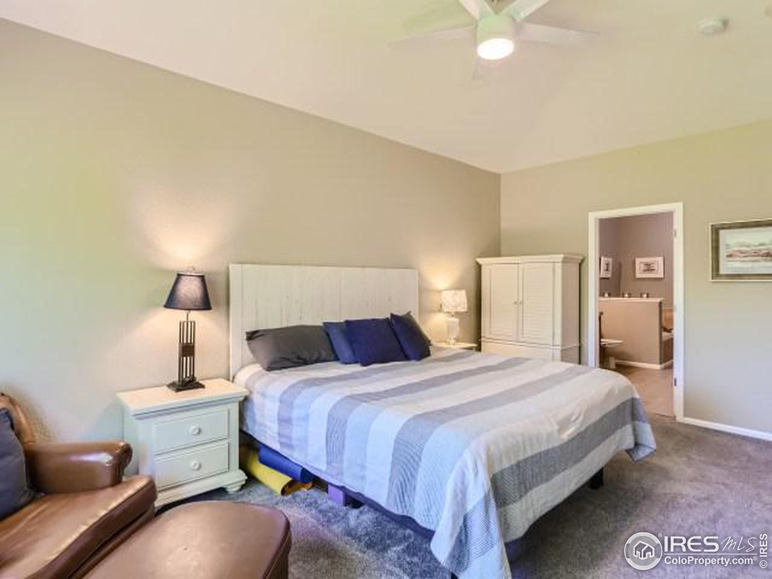 1012 Sonoma Cir 5-C