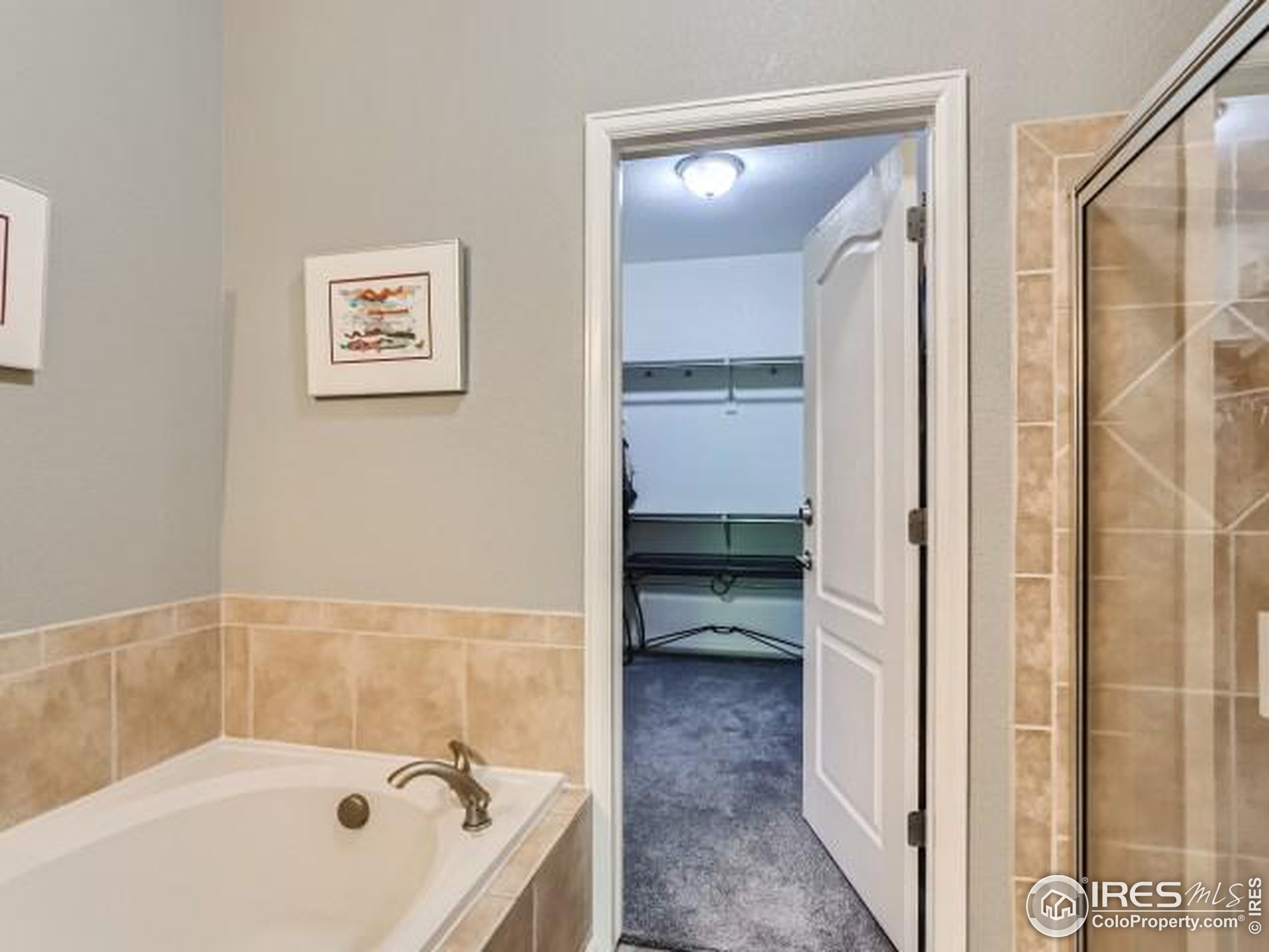 1012 Sonoma Cir 5-C