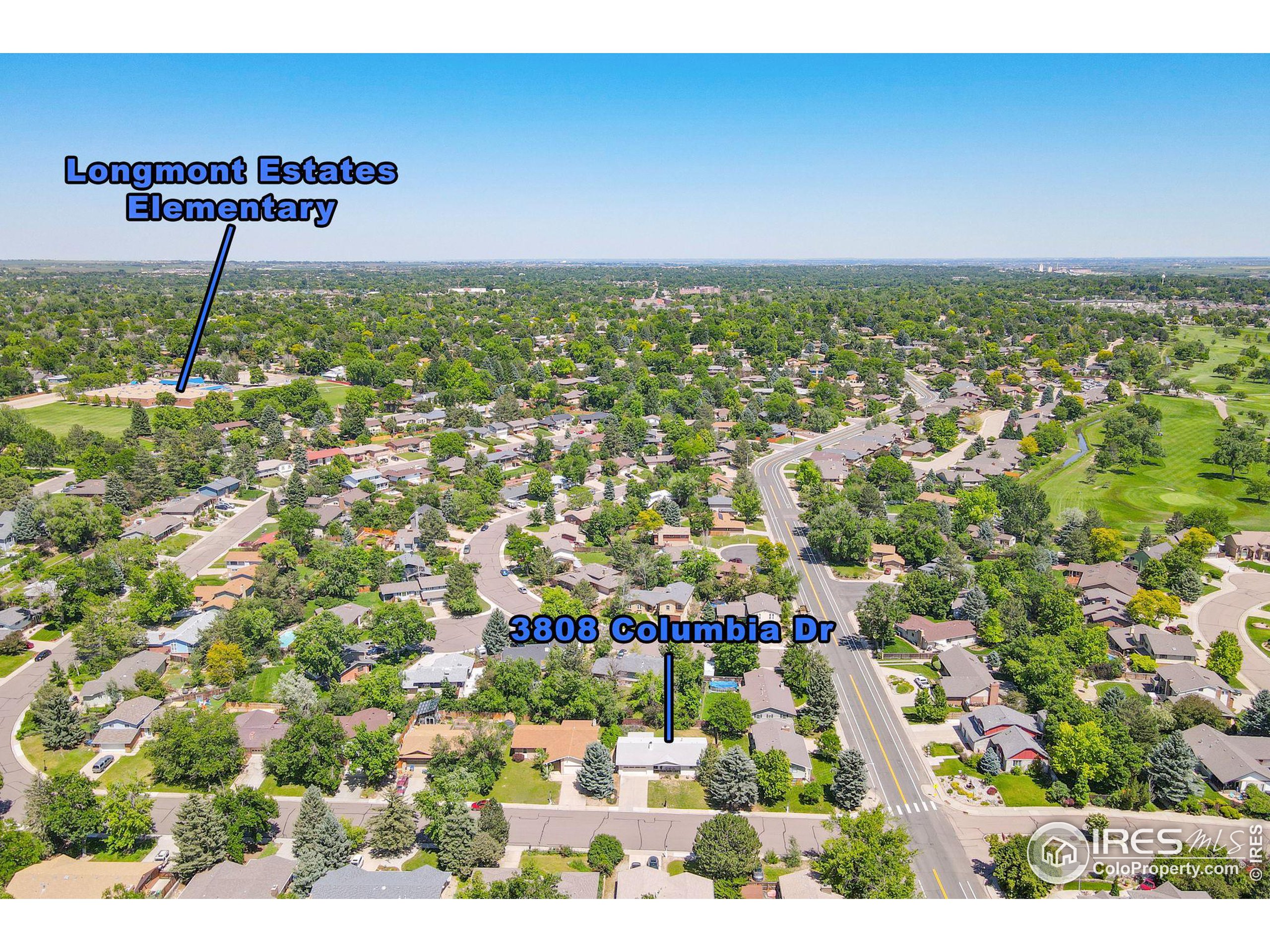 3808 Columbia Dr