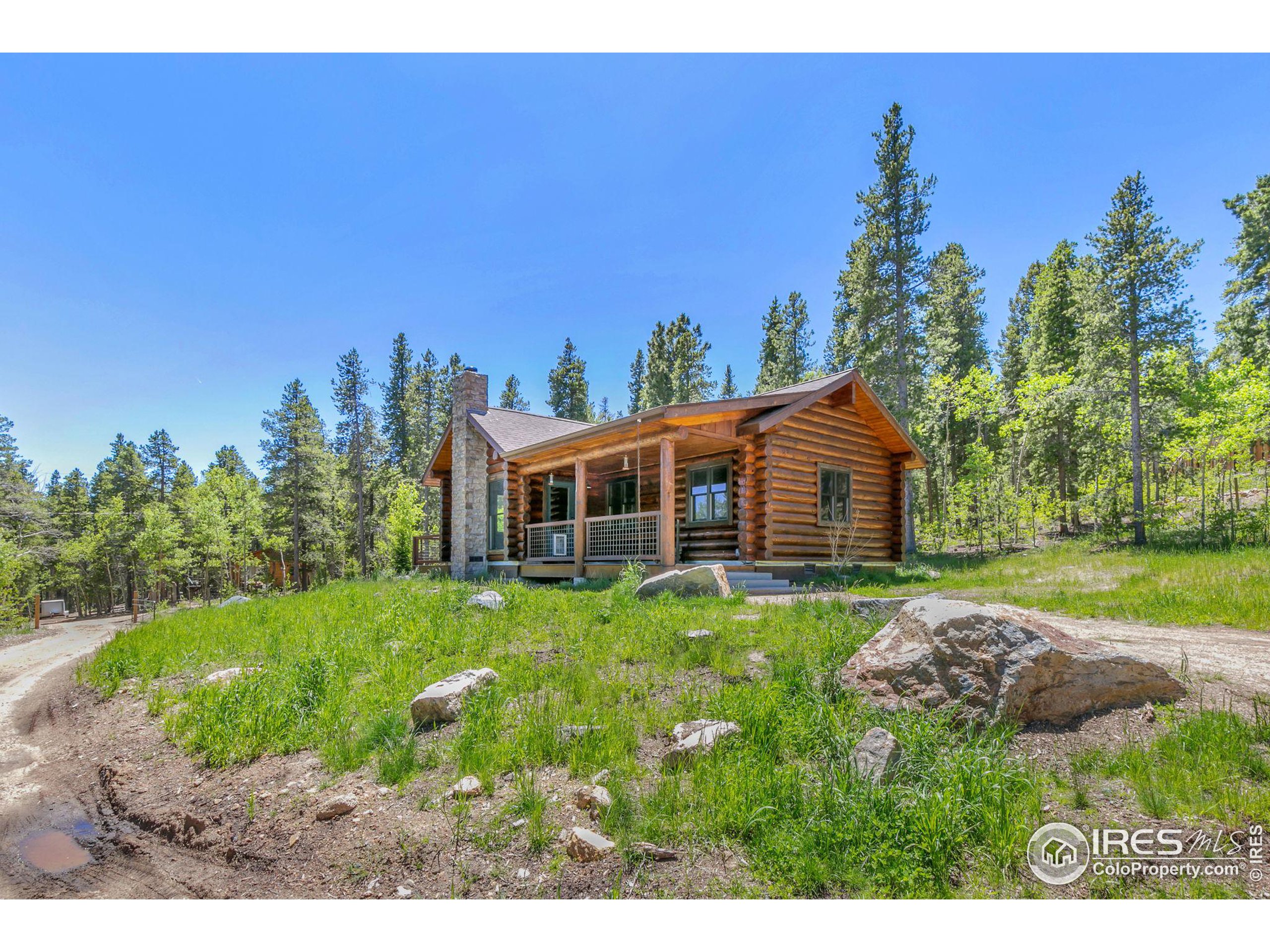 646 Mountain Meadows Dr