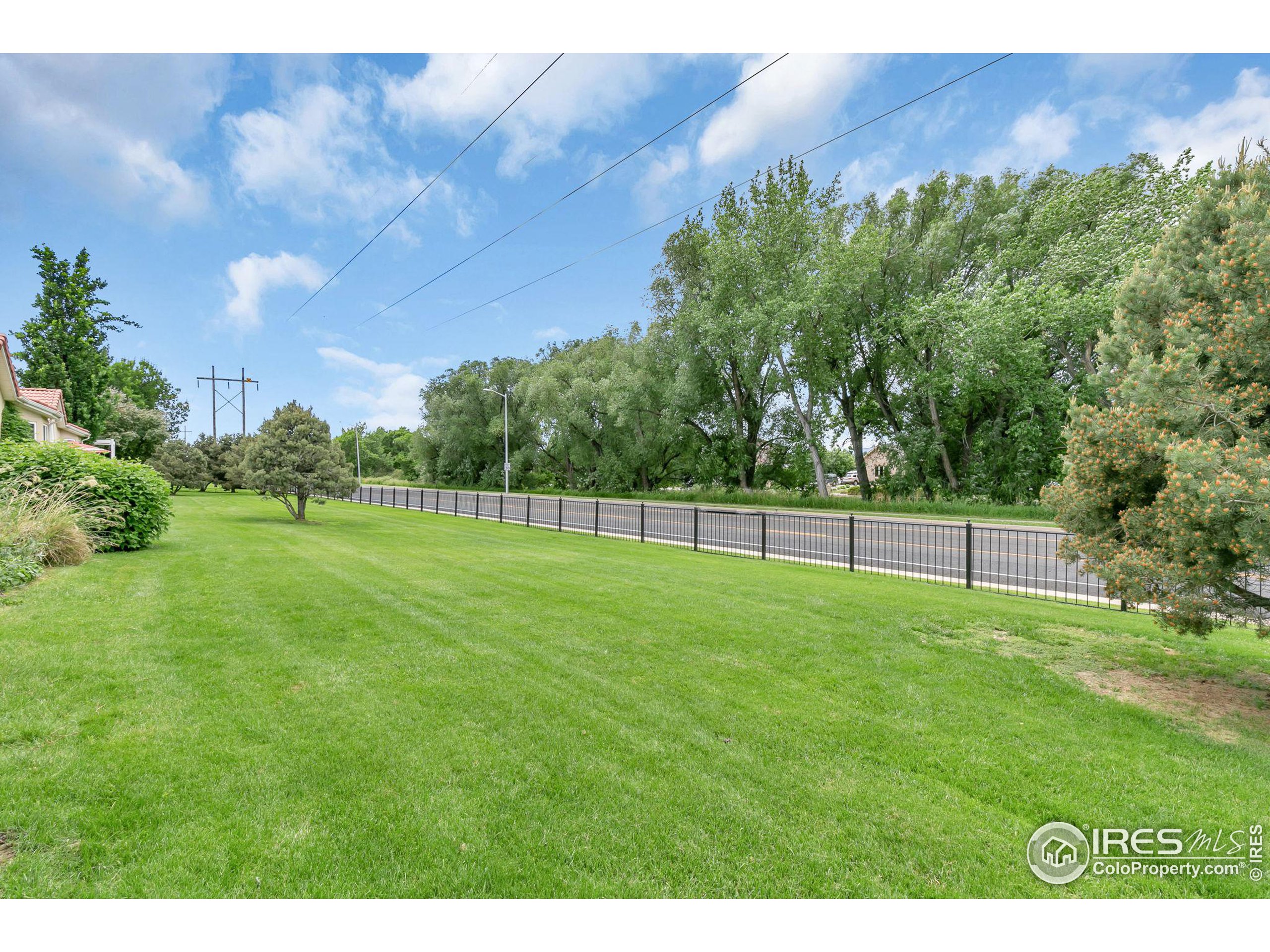2989 Bellmeade Way