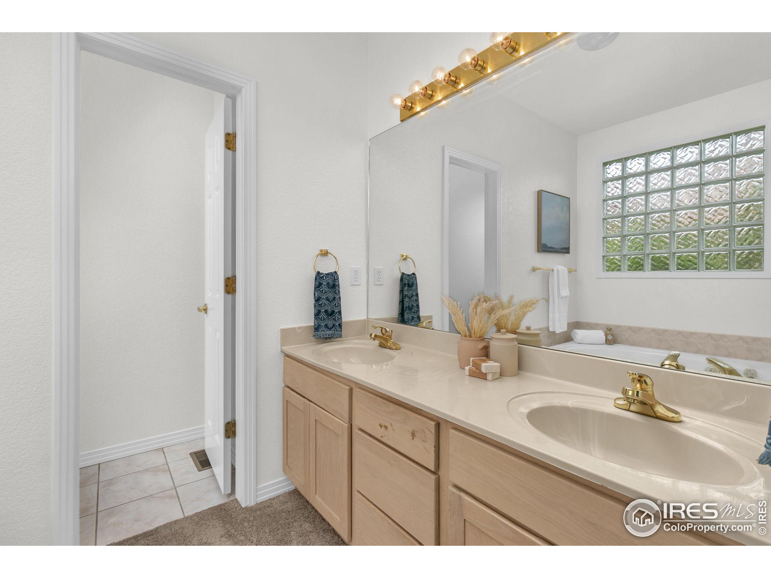 2989 Bellmeade Way