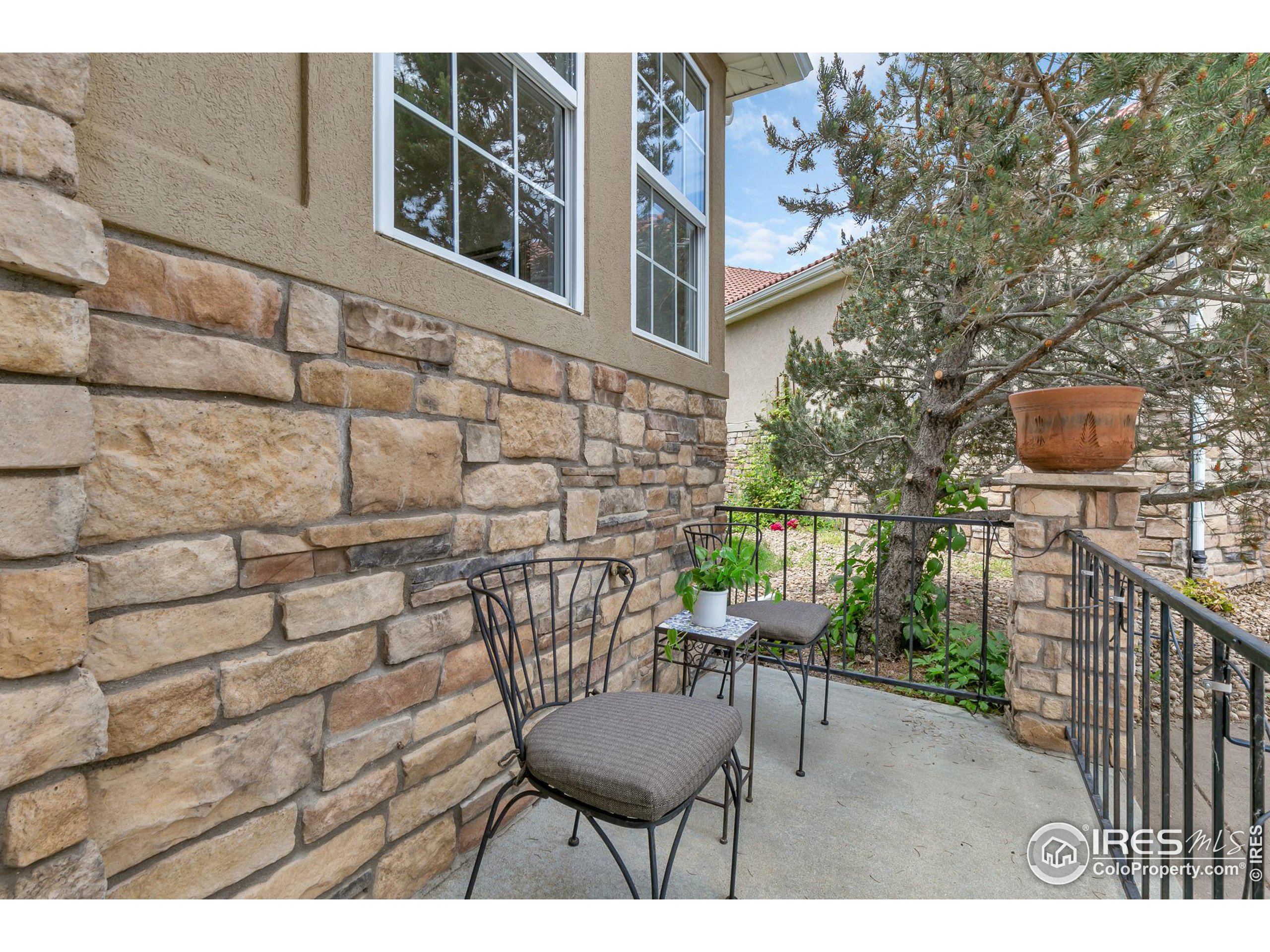 2989 Bellmeade Way