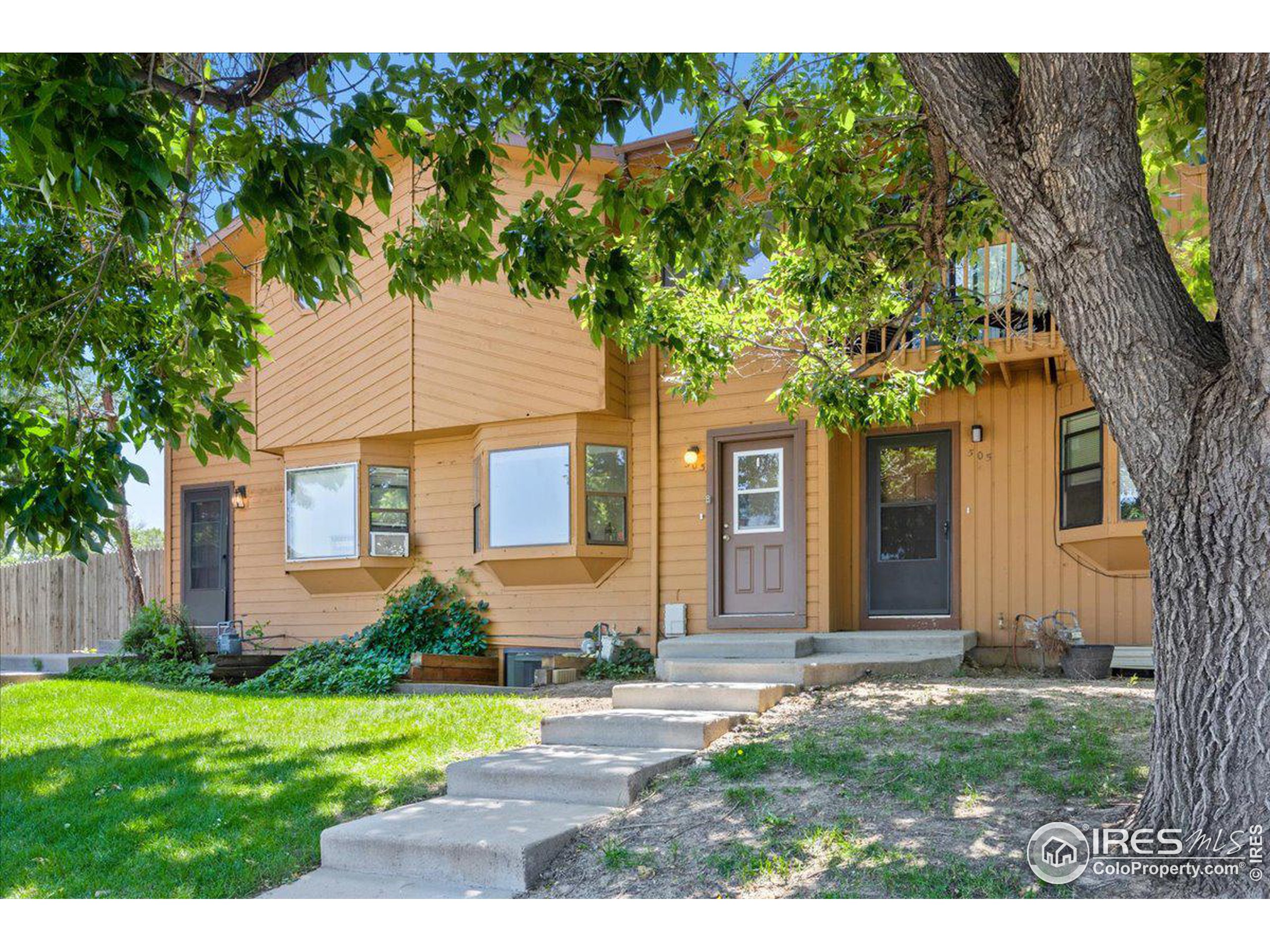 303 Quebec Ave