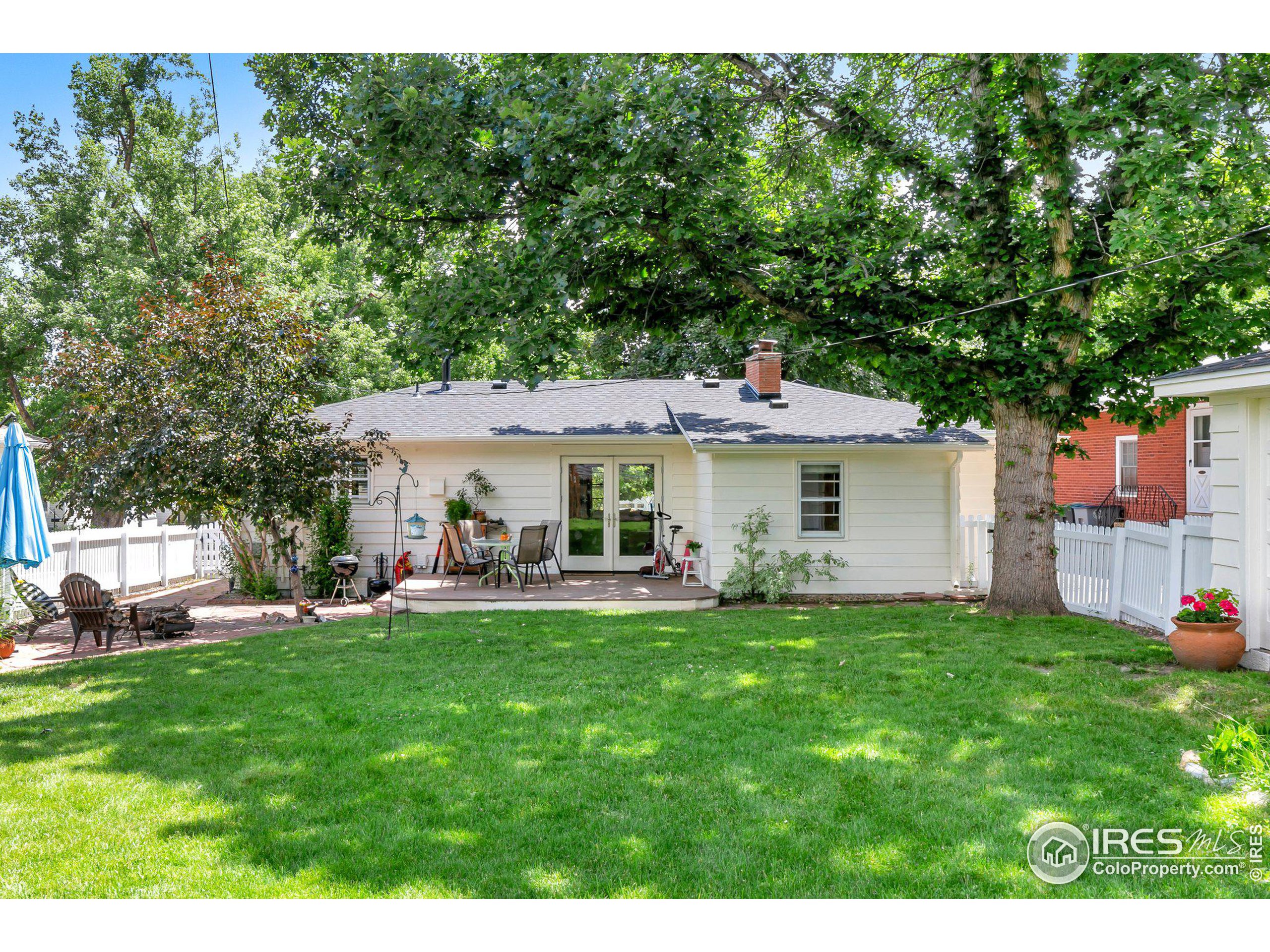 807 Sumner St