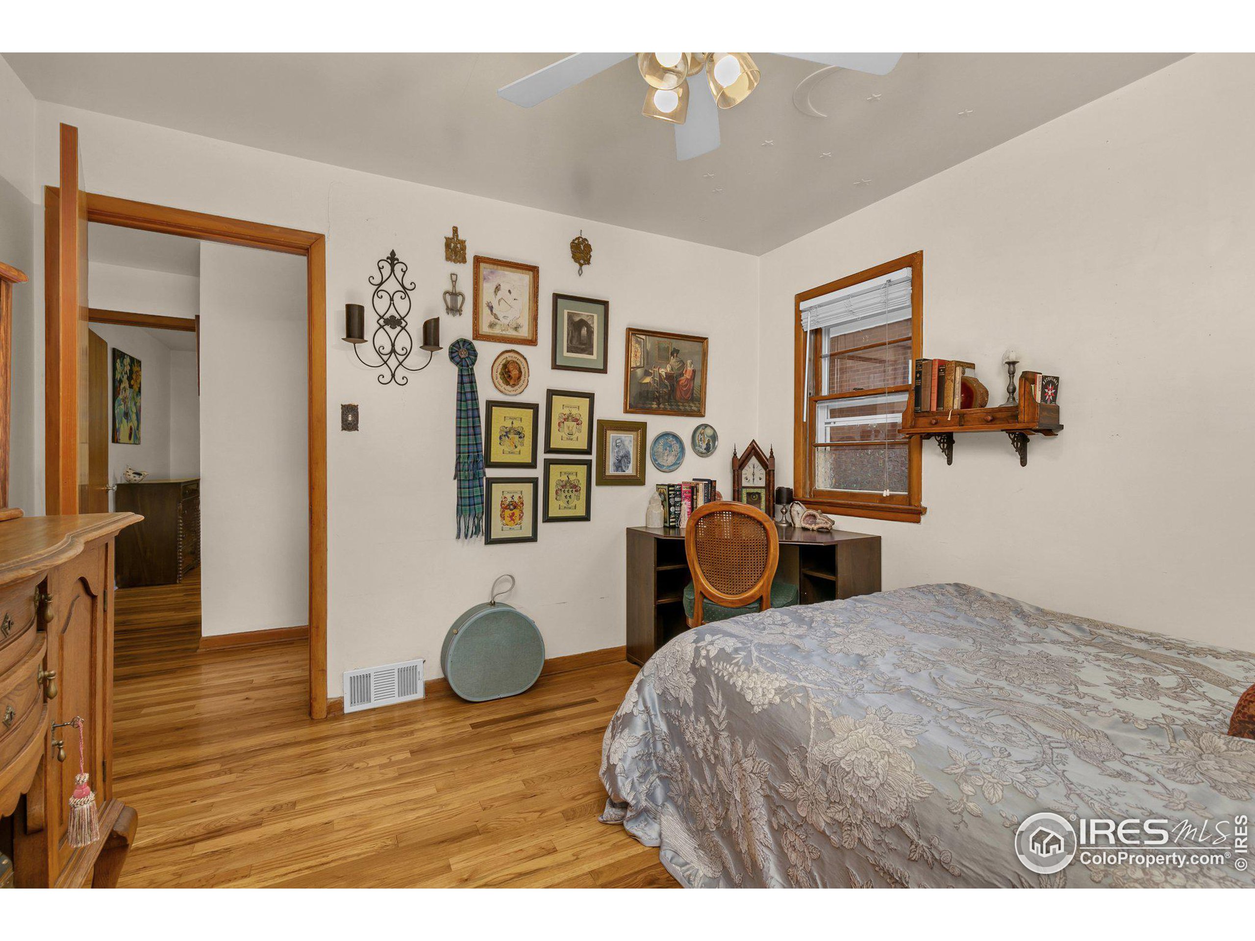 807 Sumner St