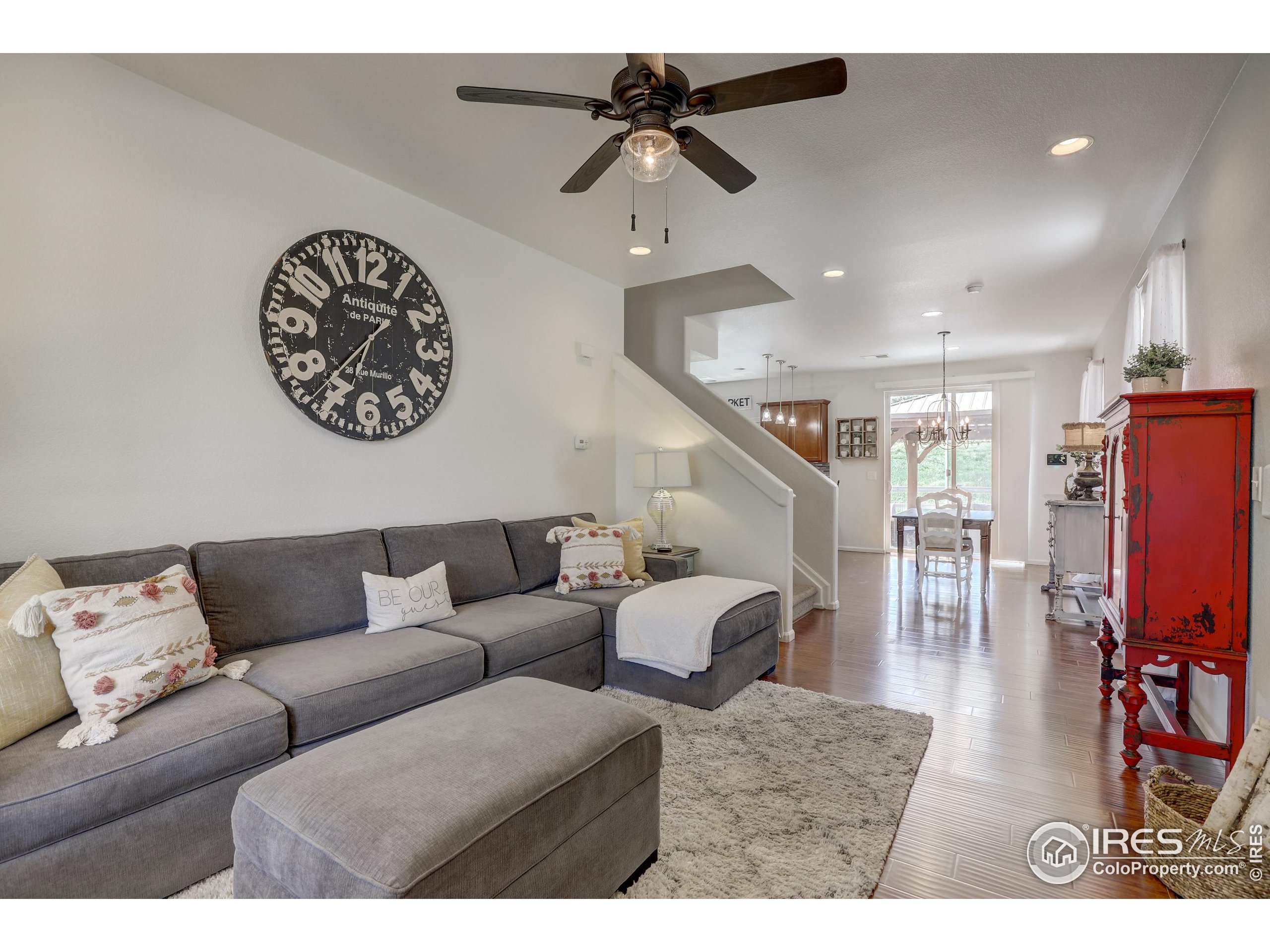 5160 Ravenswood Ln