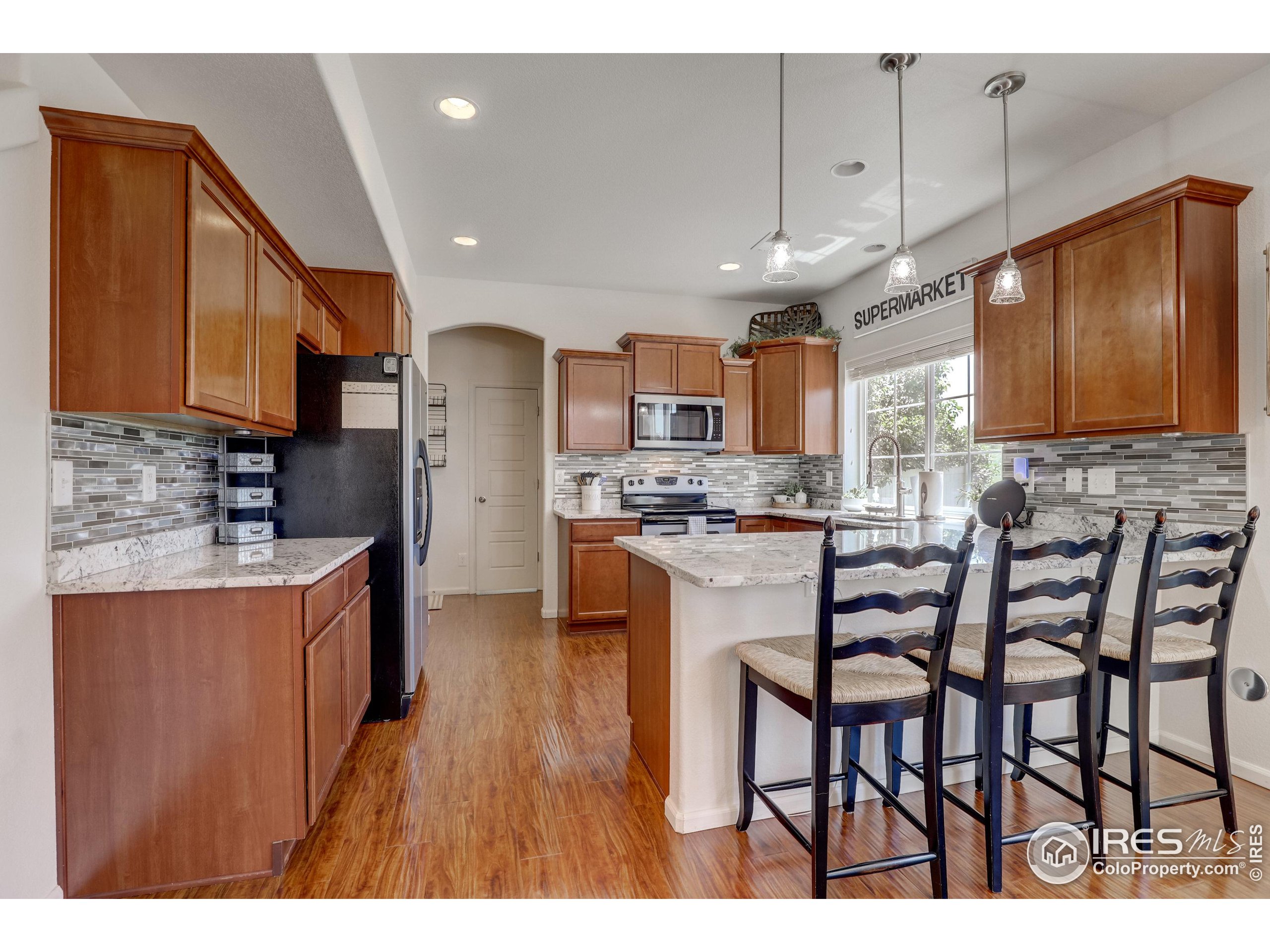 5160 Ravenswood Ln
