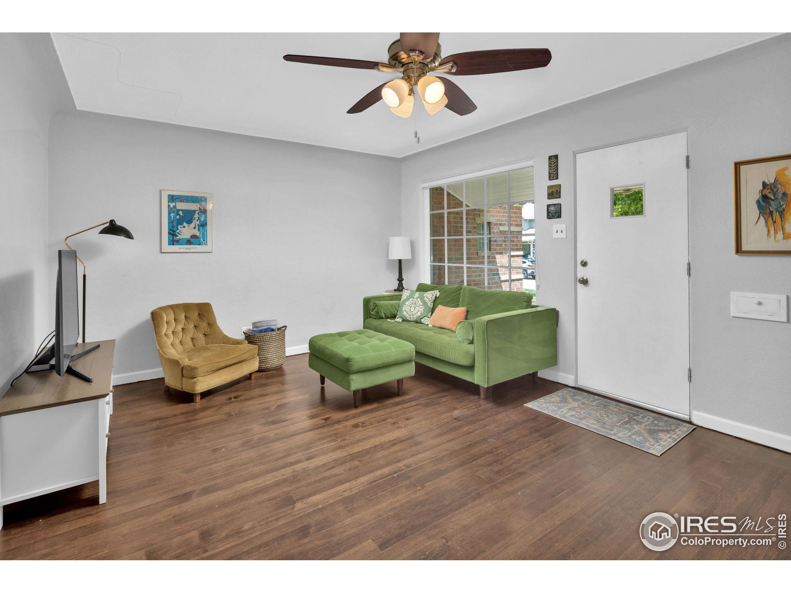 321 Sumner St