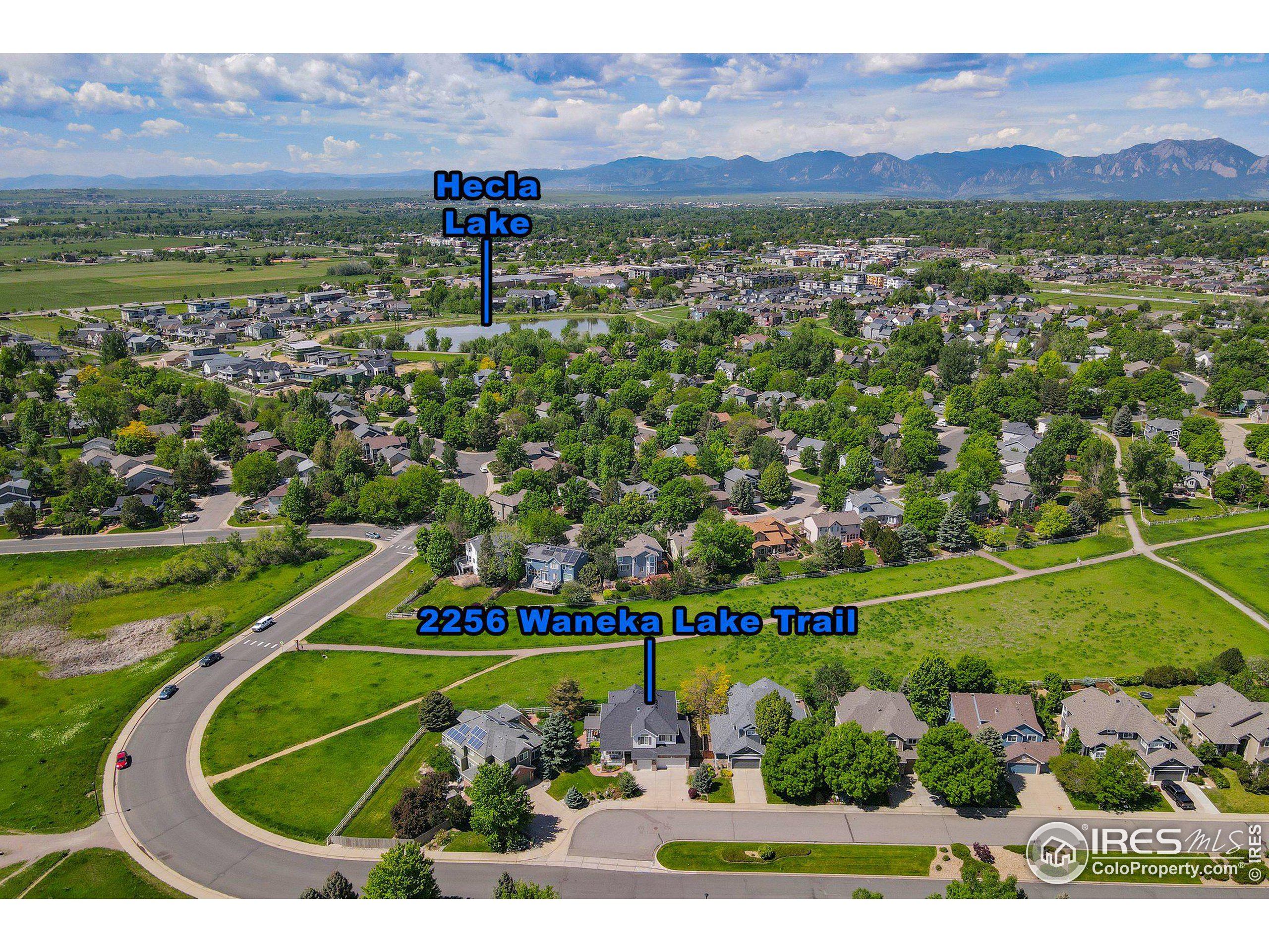 2256 Waneka Lake Trl