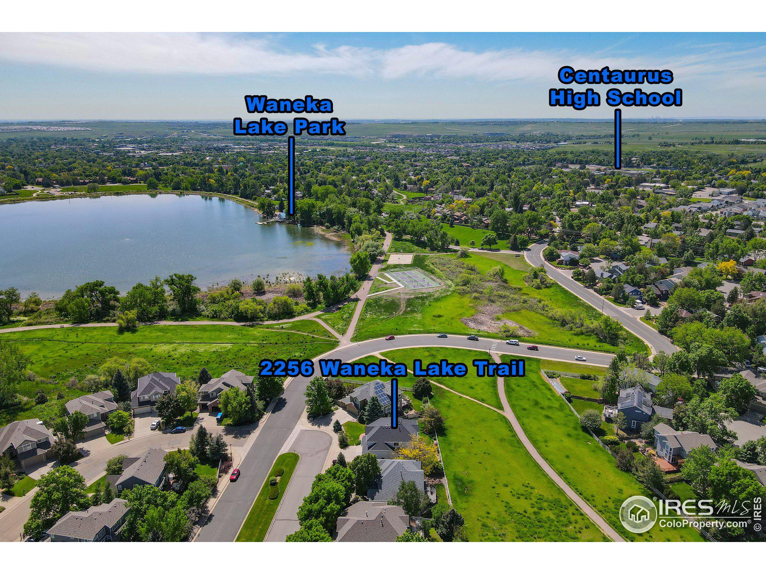 2256 Waneka Lake Trl