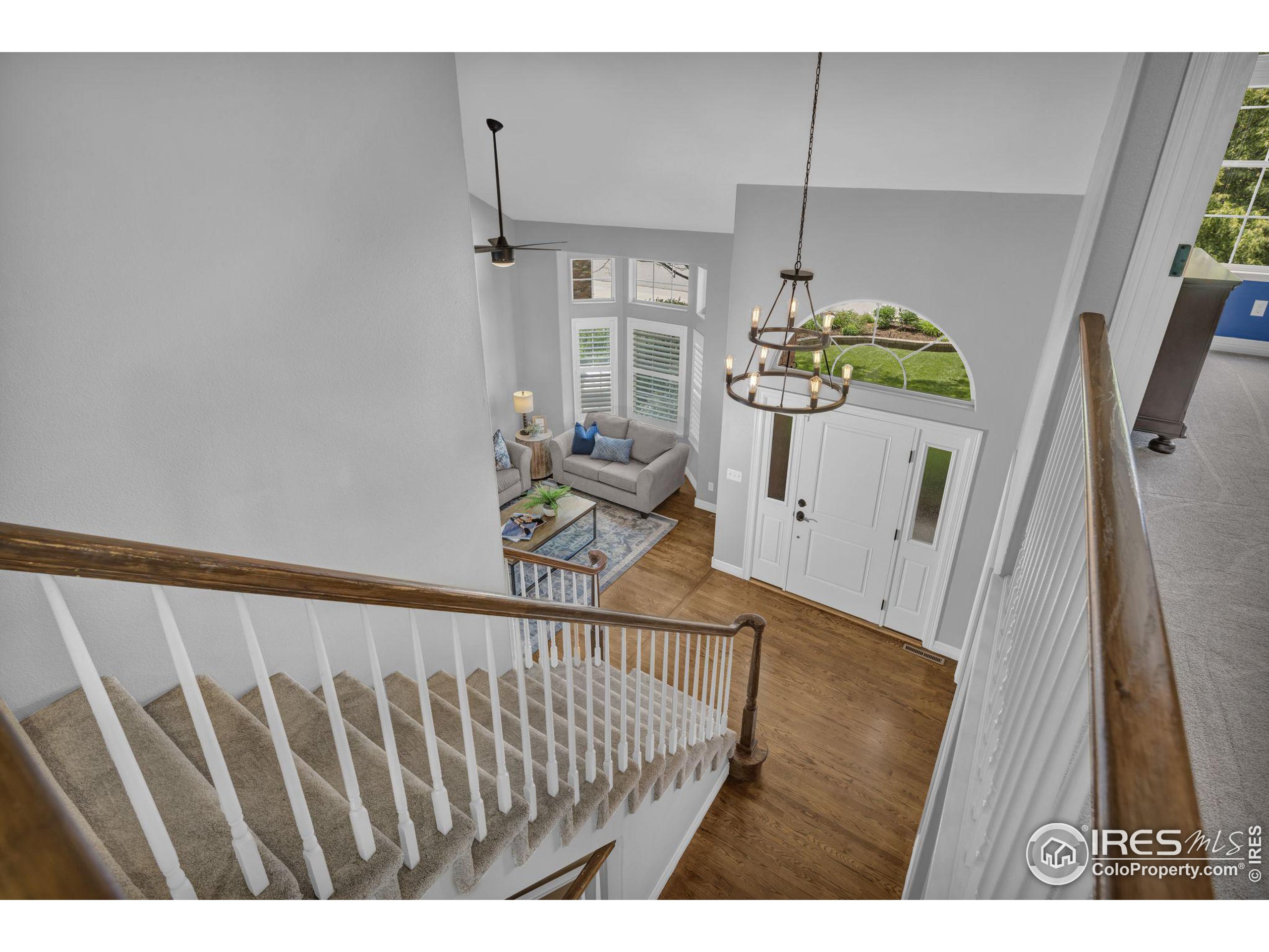 6112 Hamilton Ct
