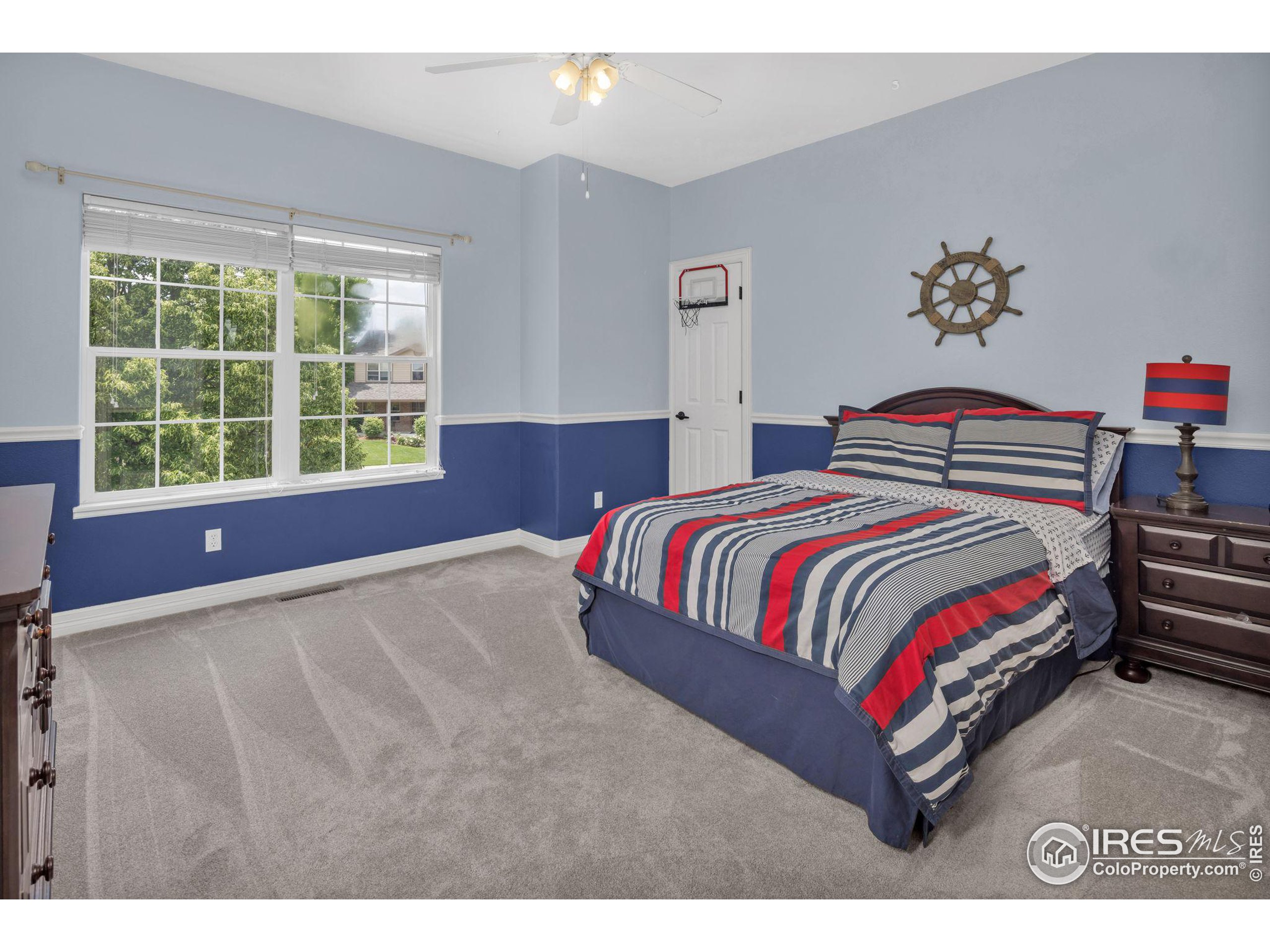 6112 Hamilton Ct