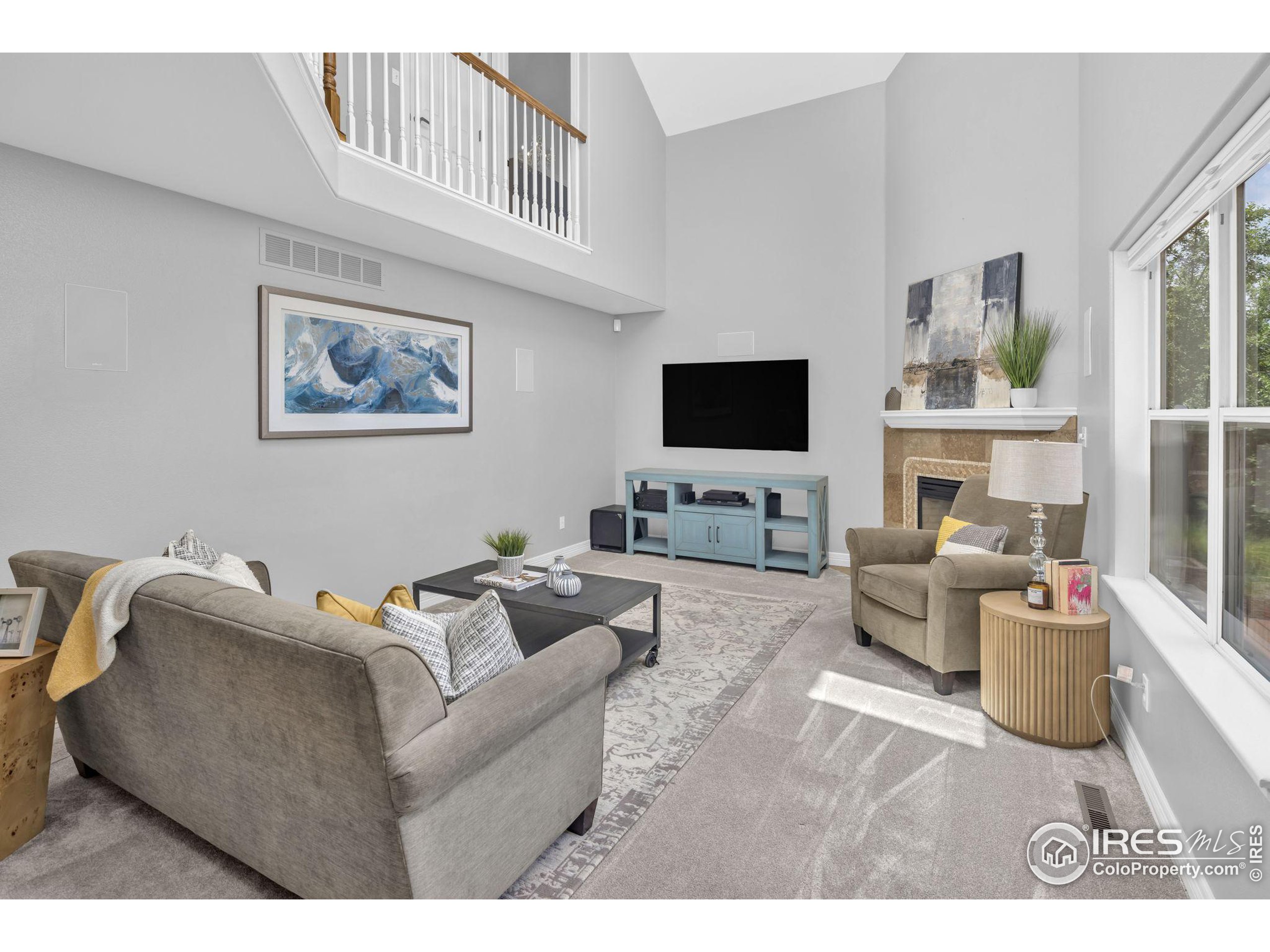 6112 Hamilton Ct