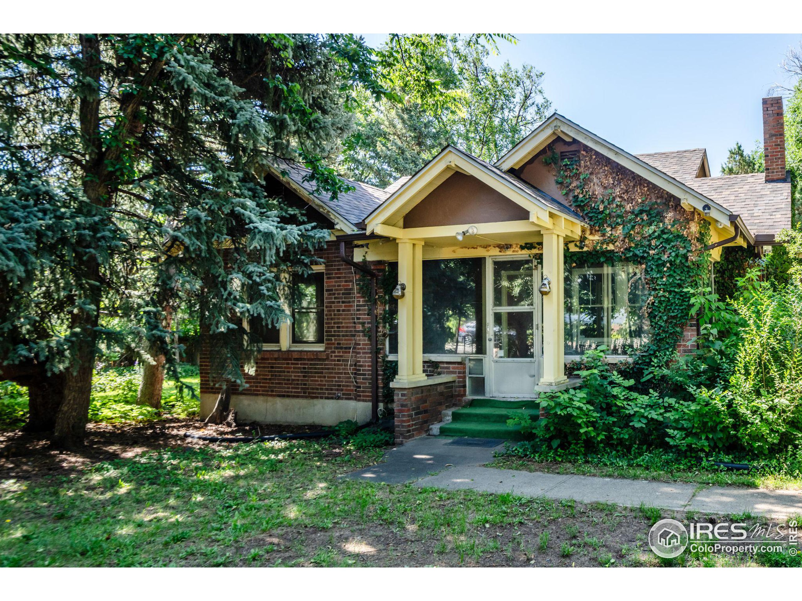 1324 Cedar Ave