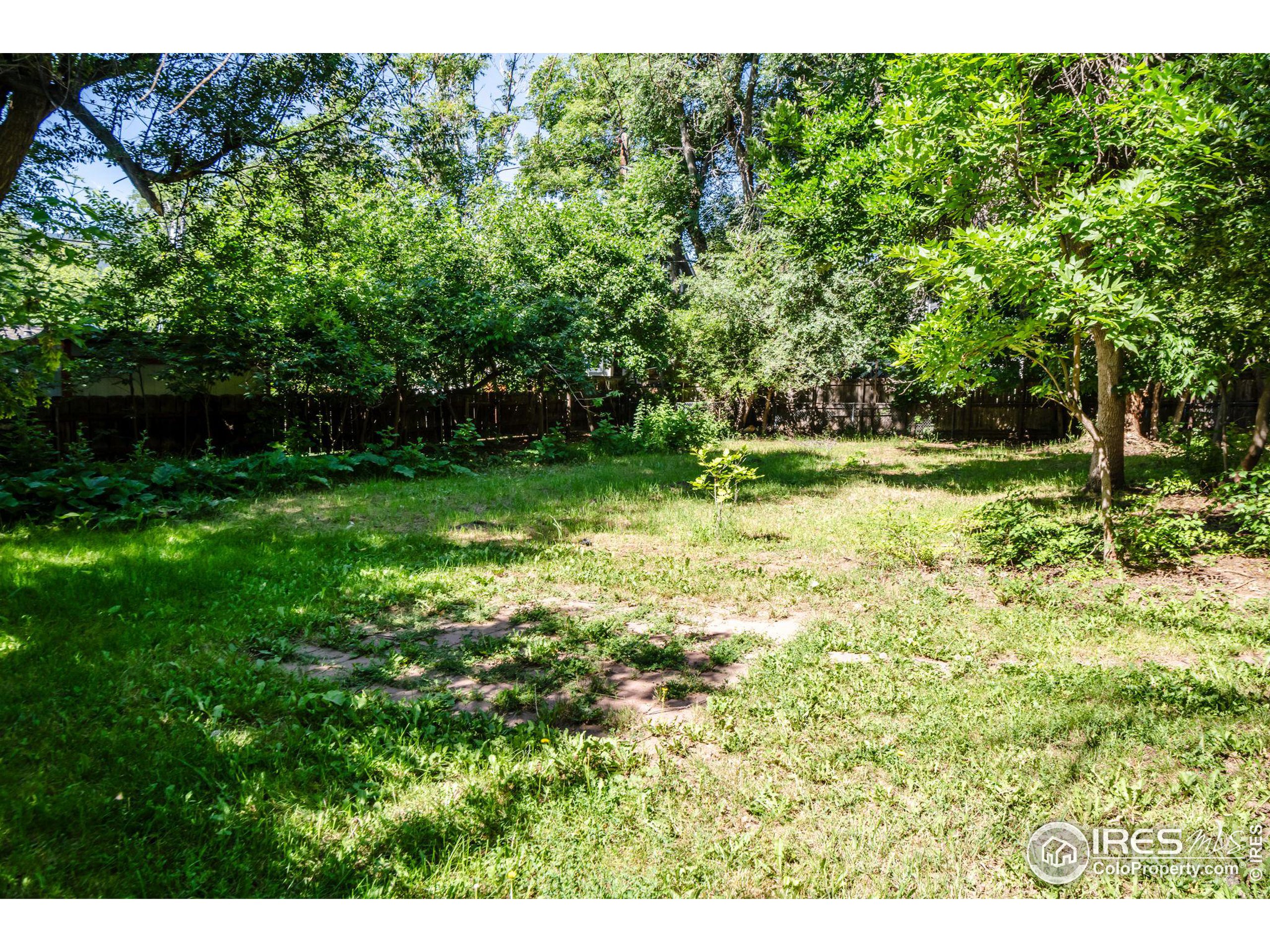 1324 Cedar Ave