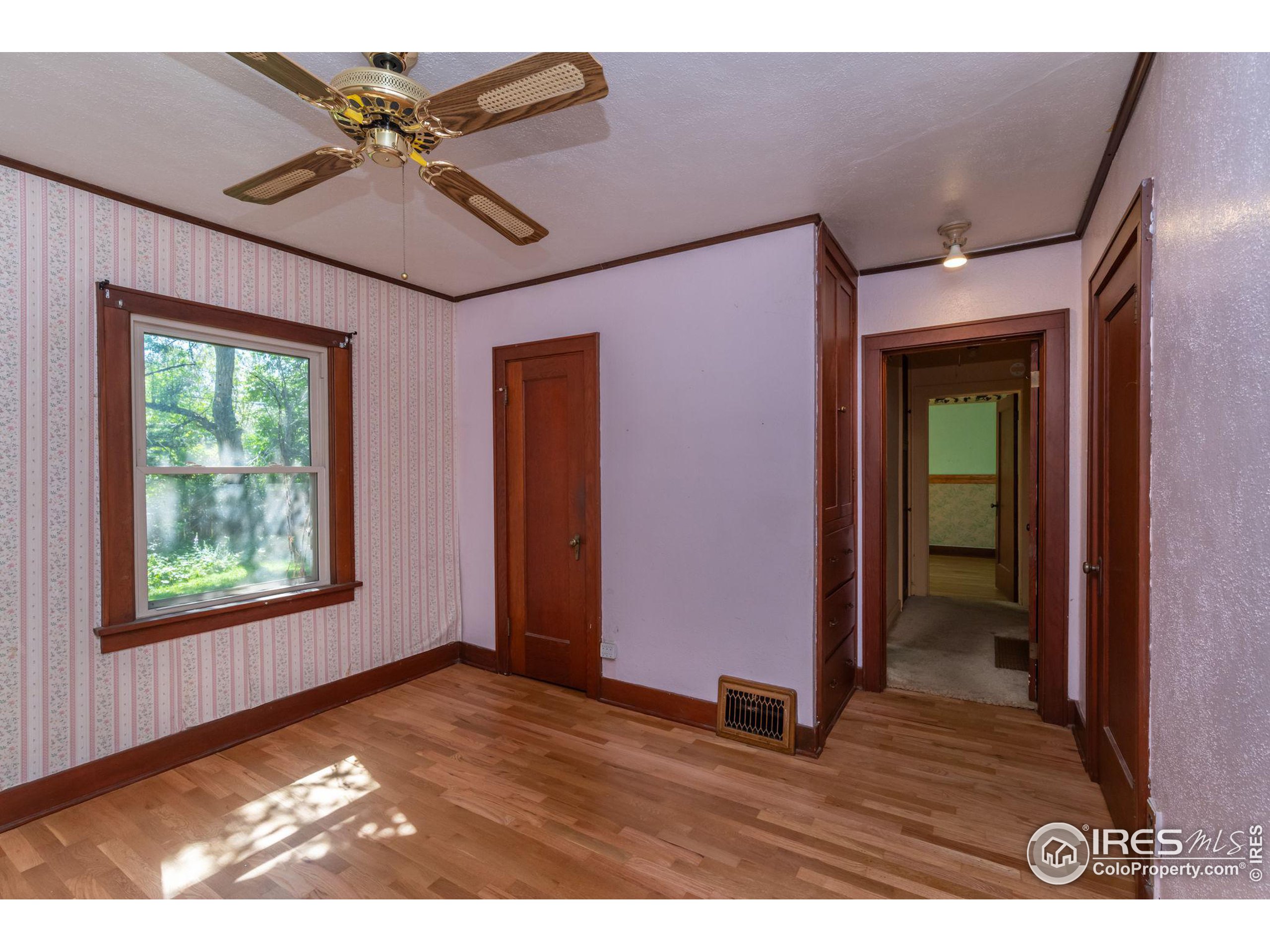 1324 Cedar Ave