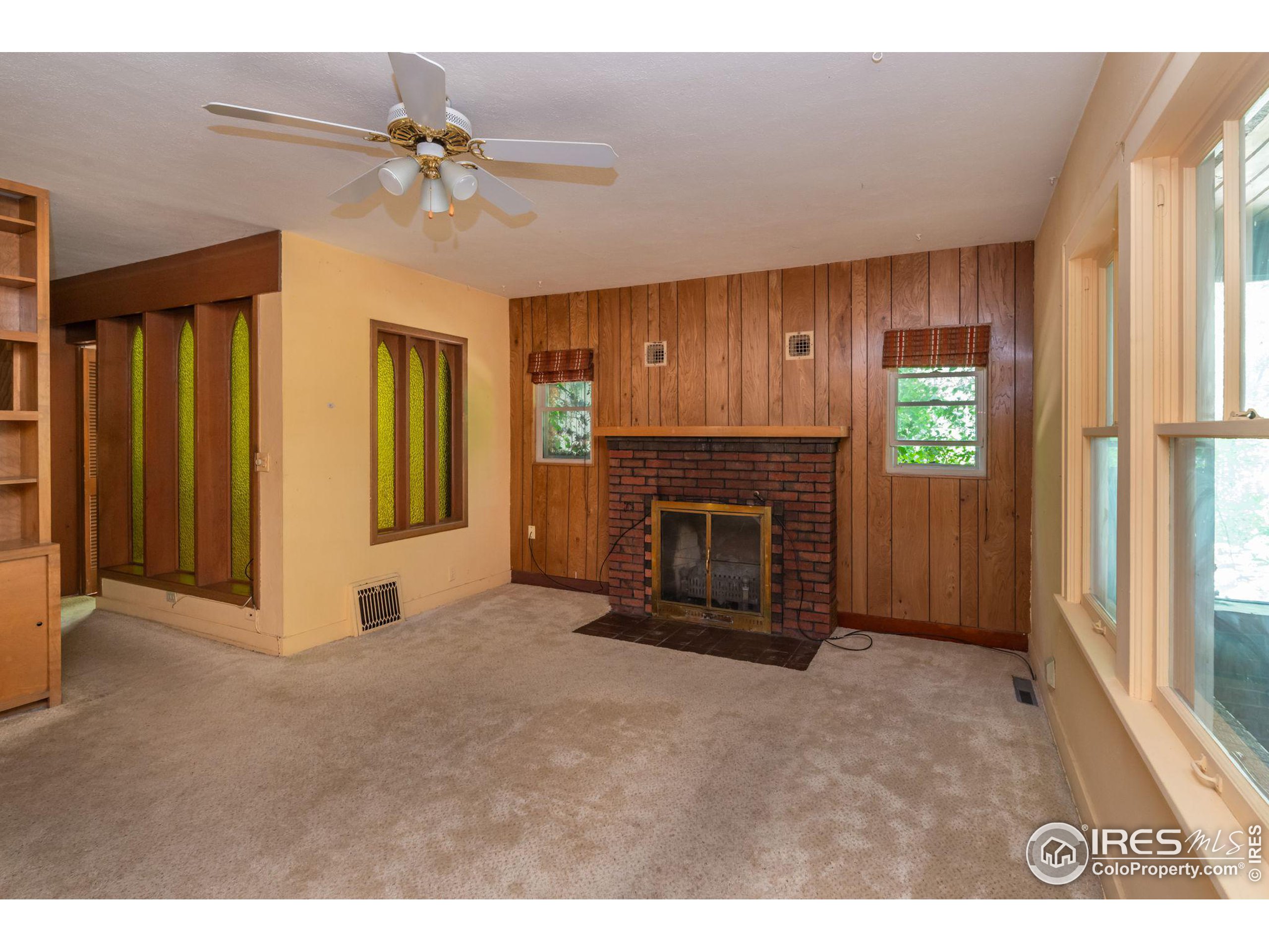 1324 Cedar Ave