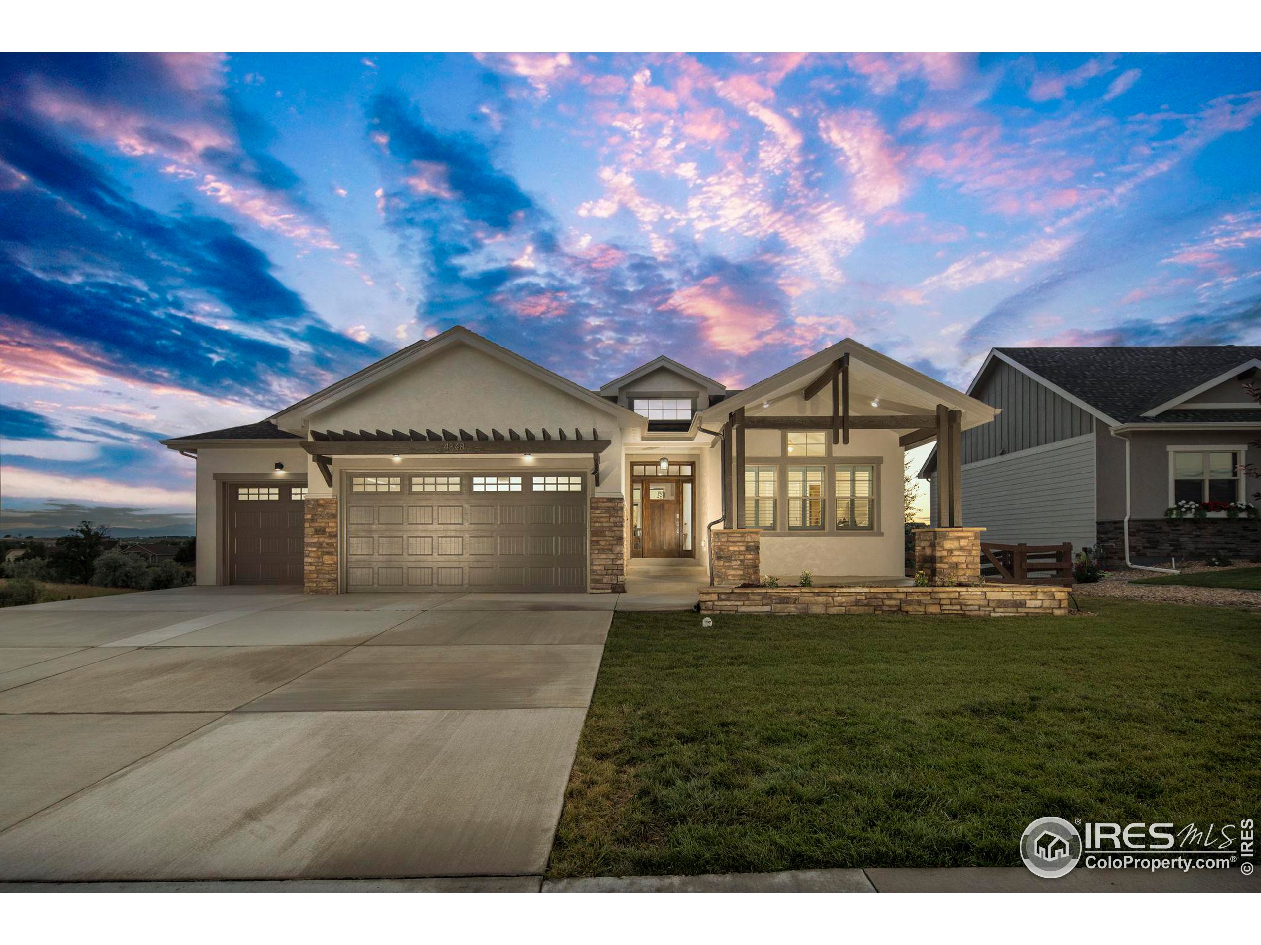 4348 Lemon Grass Dr